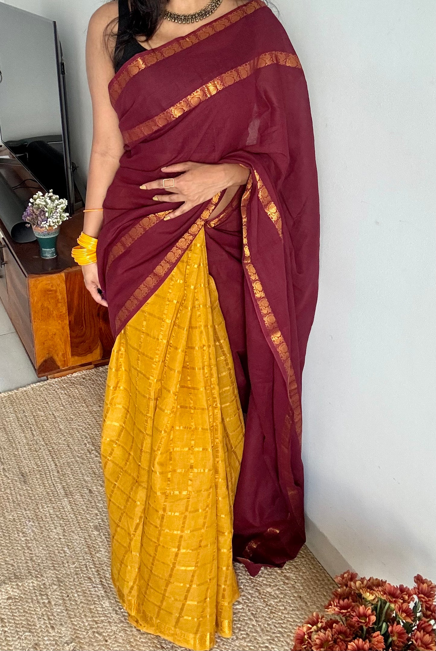 Kandigai (கண்டிகை): maroon with ginger yellow, sungudi cotton - YCENOID11