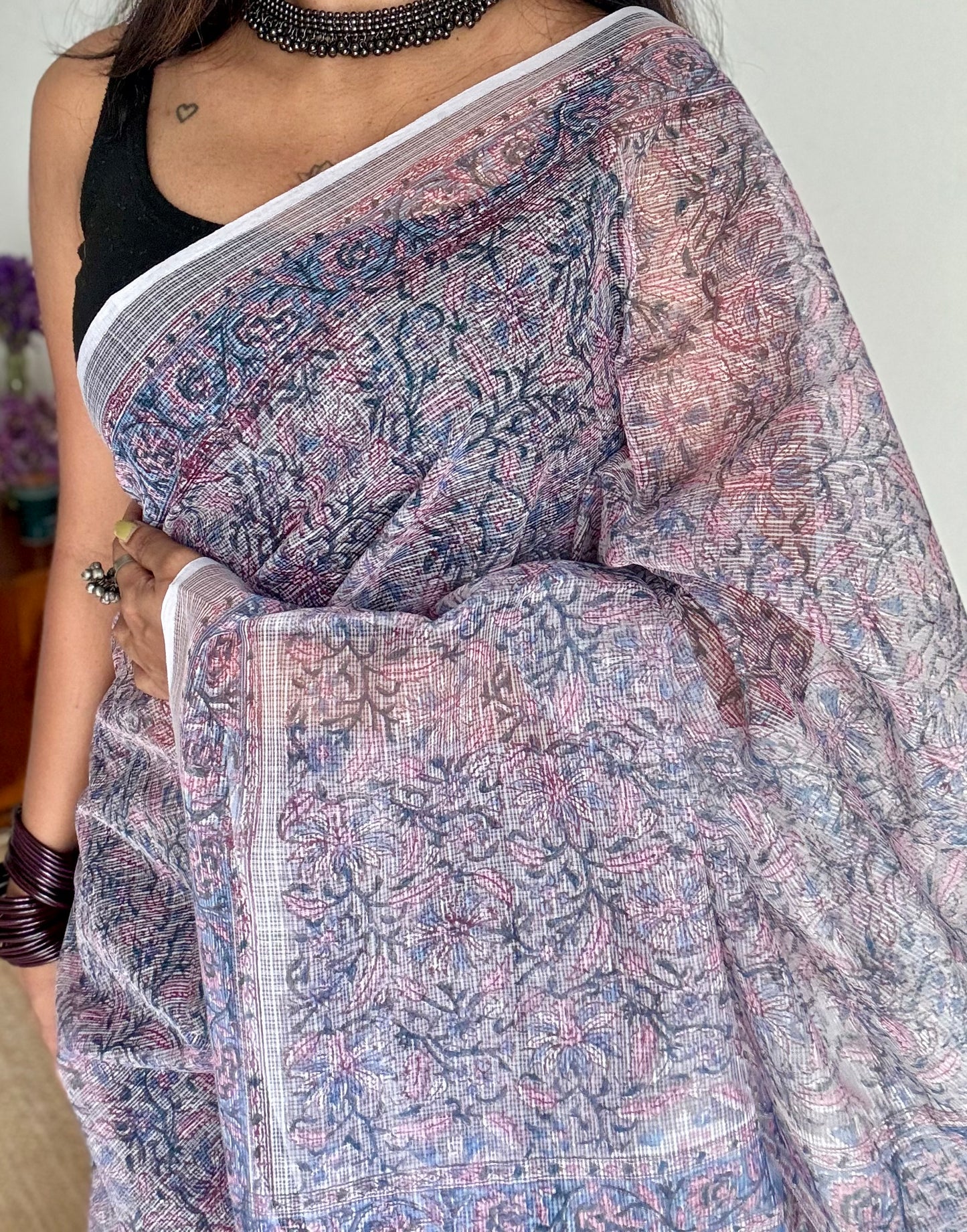 Lilac Chill Scene - soft lilac floral kota doria saree - YCTORKDAP01