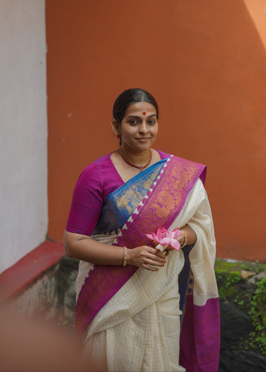Sujina : Sungudi cotton checks, ivory gold base, purple and blue dual tone border, soft cotton - YCONCOTN210
