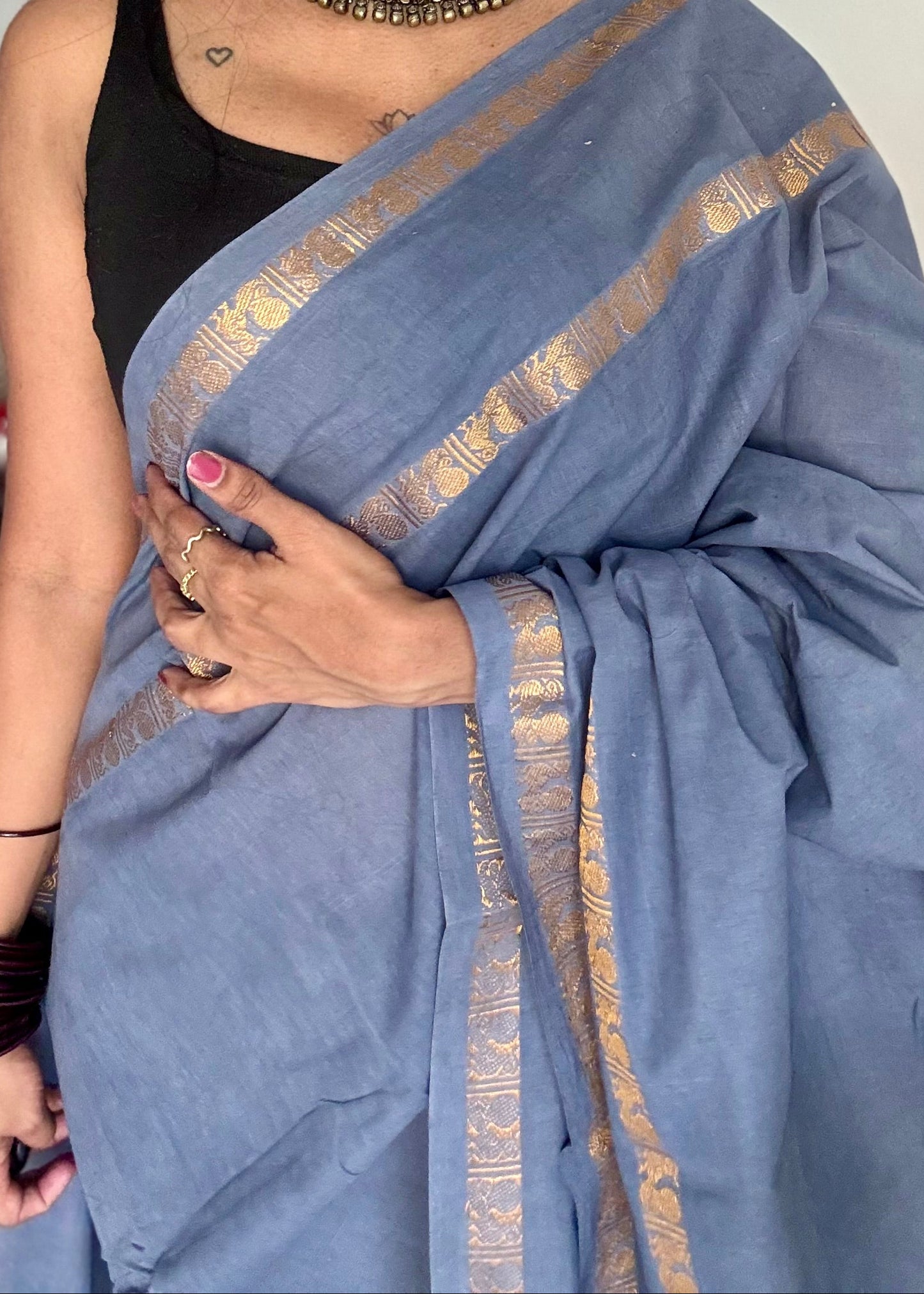 Dark grey rettaipettu peacock gap border, kattuchayam dyed madurai cotton saree  - YCCOTNMSAP95