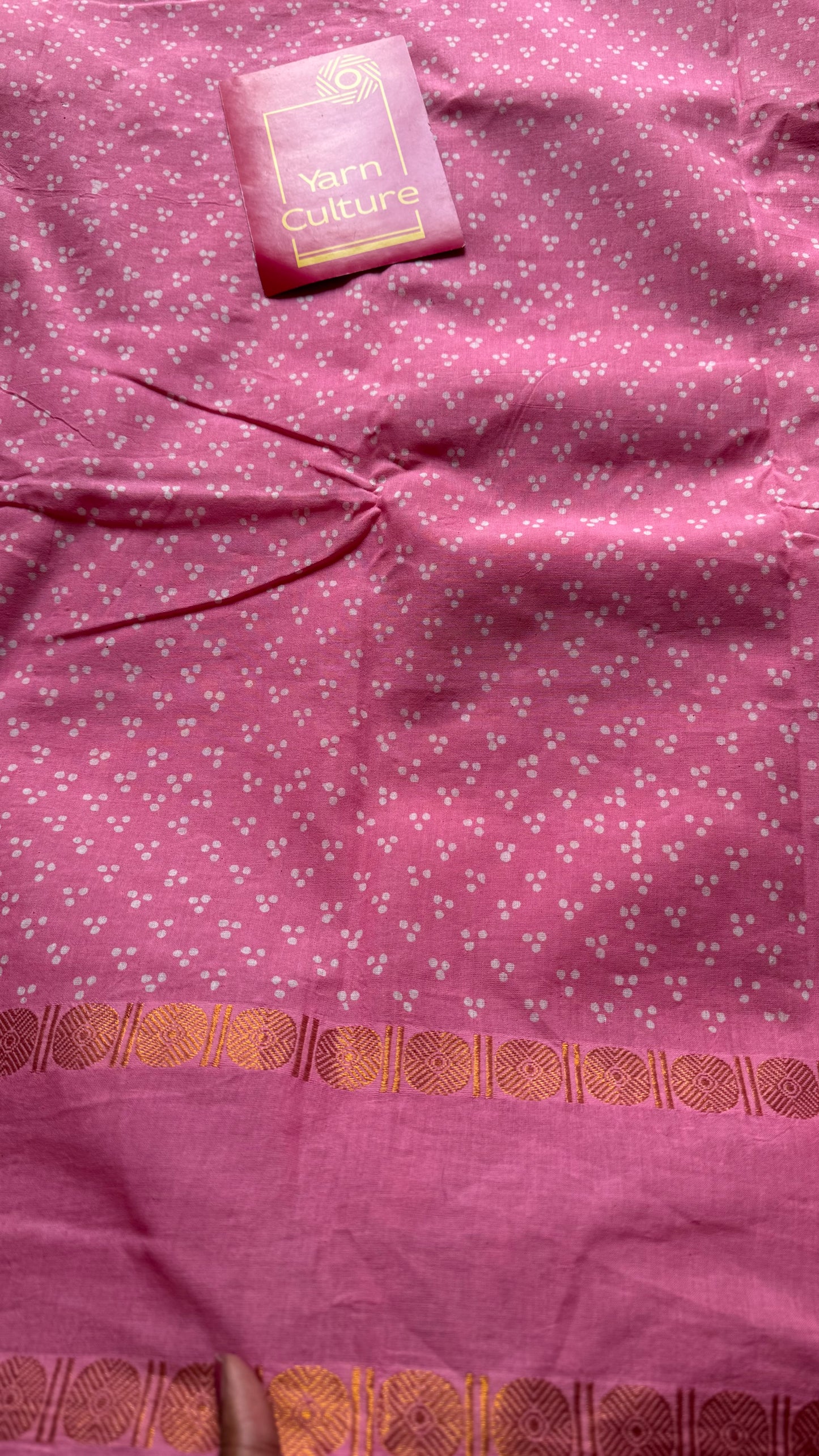 Pink wax dot printed sungudi, kattuchayam dyed madurai cotton saree - YCCOTNMA280