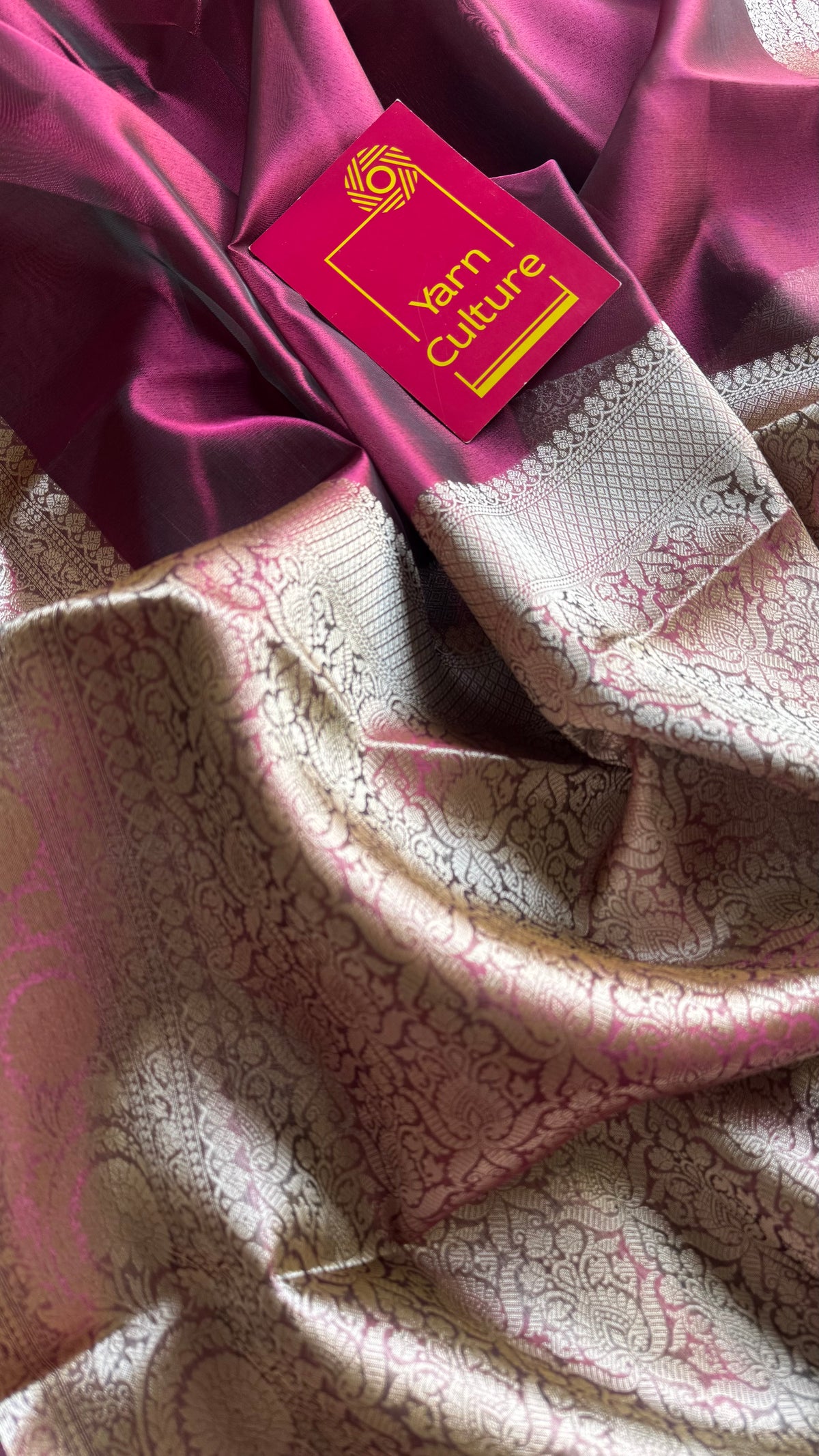 Wine pink tissue Banarasi saree with zari border - YCBLTOC78