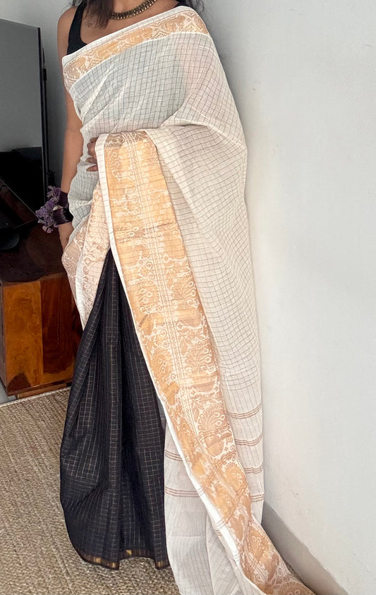 Ivory with black, sungudi cotton half-half saree - YCCOTNMSFE346