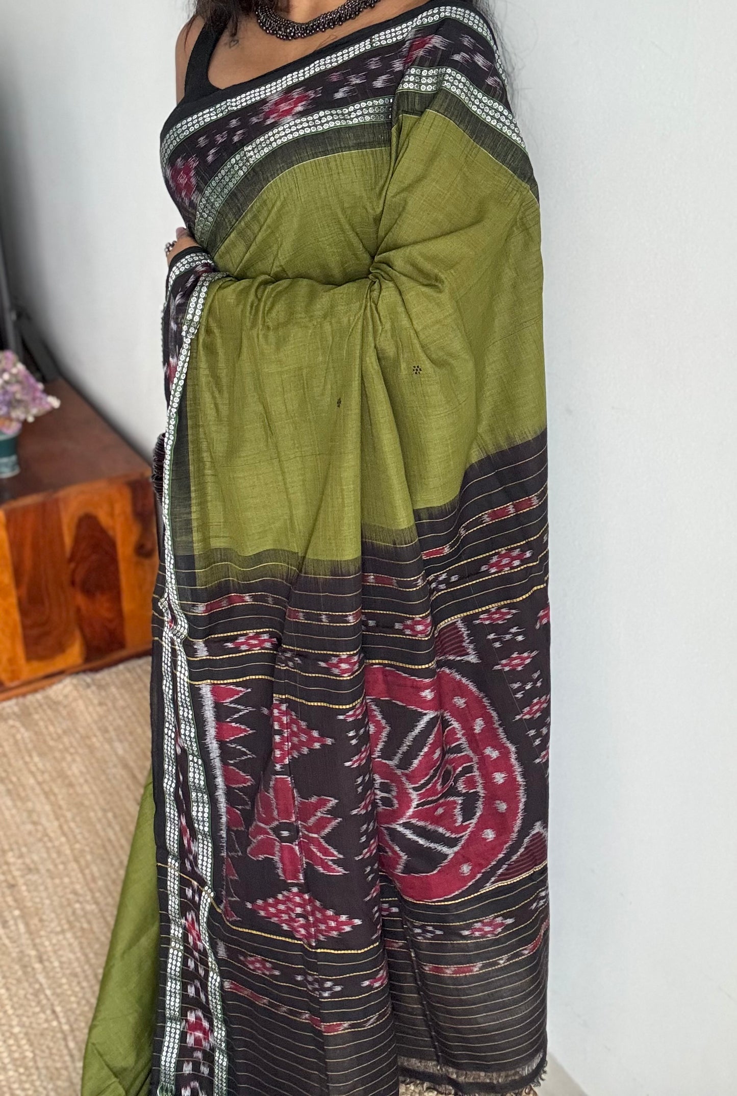 Prahari - olive green Sambalpuri handloom cotton - YCHOTESJA203