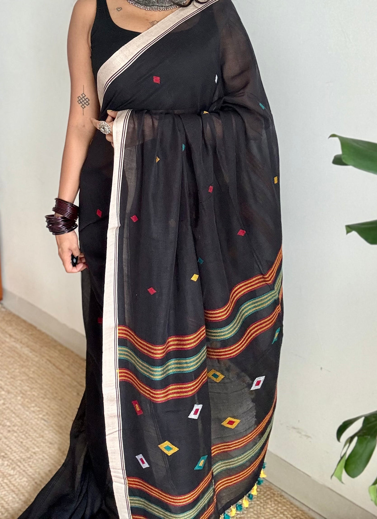 Handloom Bengal soft cotton saree, black with woven buttas and beige borders - YCBCMCSE37