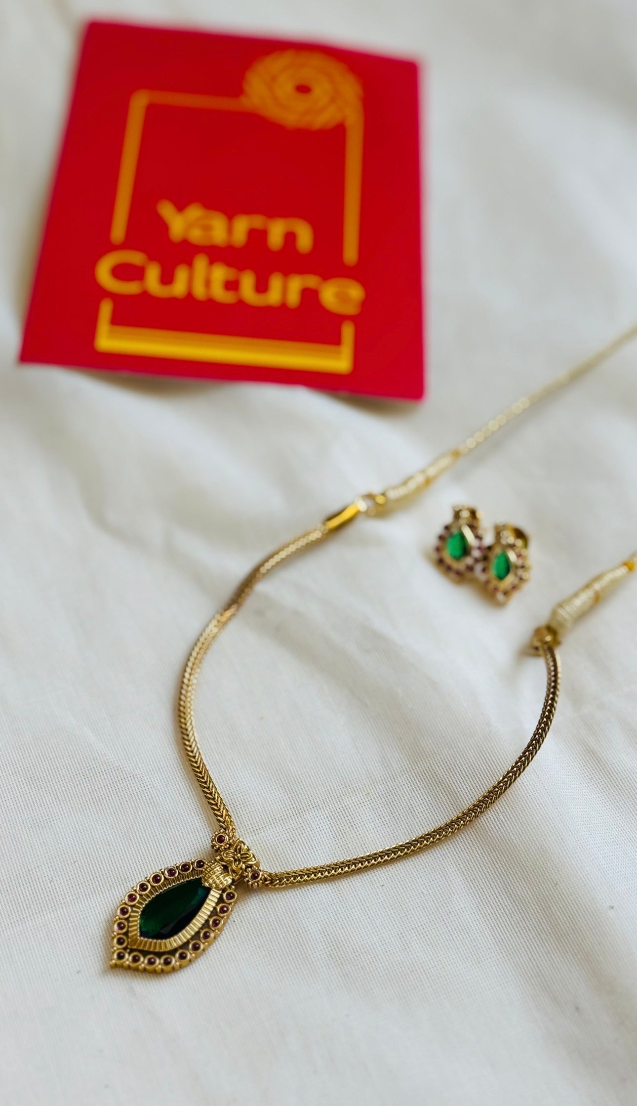 Green nagapadam single pendant neckpiece, with earrings - YCGPNP786
