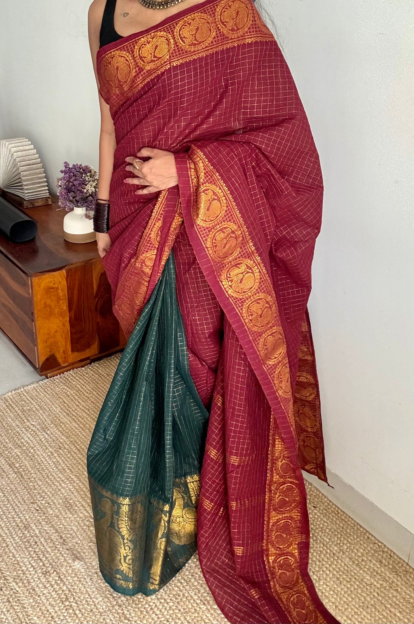 Maroon and bottle green, sungudi cotton half-half saree - YCCOTNIDMA306