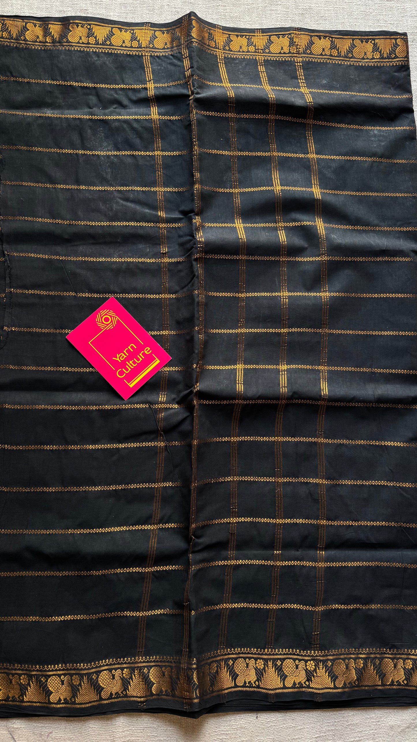 Black velthaari patterned kattuchayam dyed madurai cotton saree - YCCOTNMSFE132