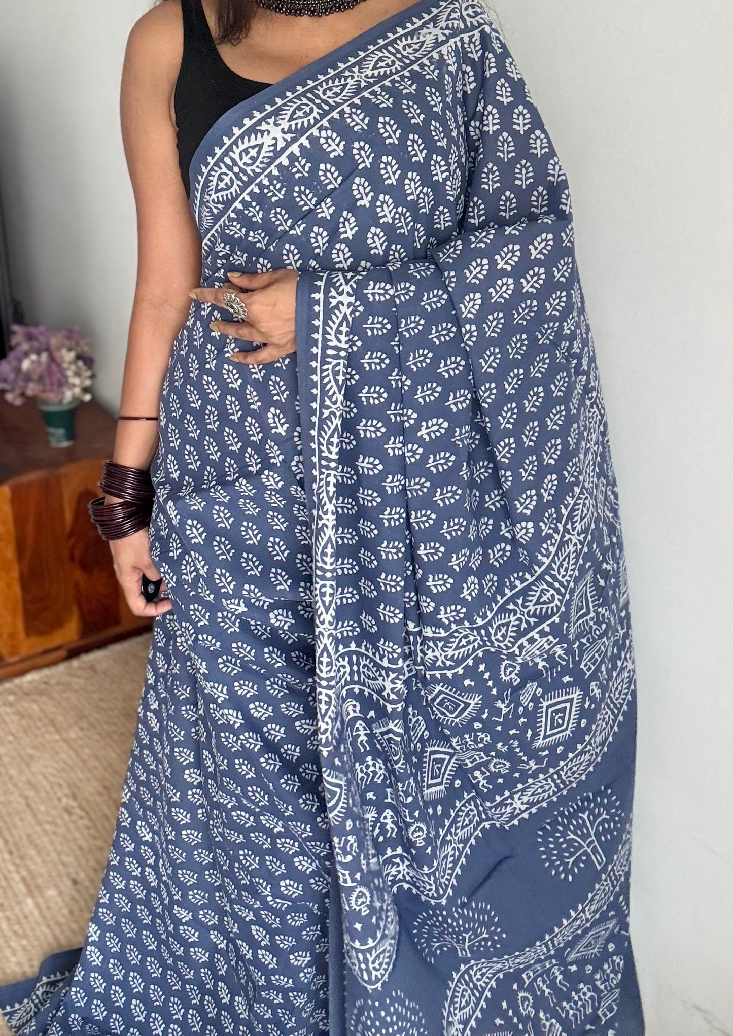 Greyish blue with off white floral block printed soft cotton saree - YCTORCMA21