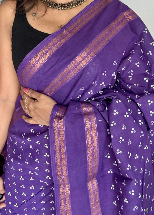 Purple, wax dot printed sungudi, kattuchayam dyed madurai cotton - YCCOTNMSAP151