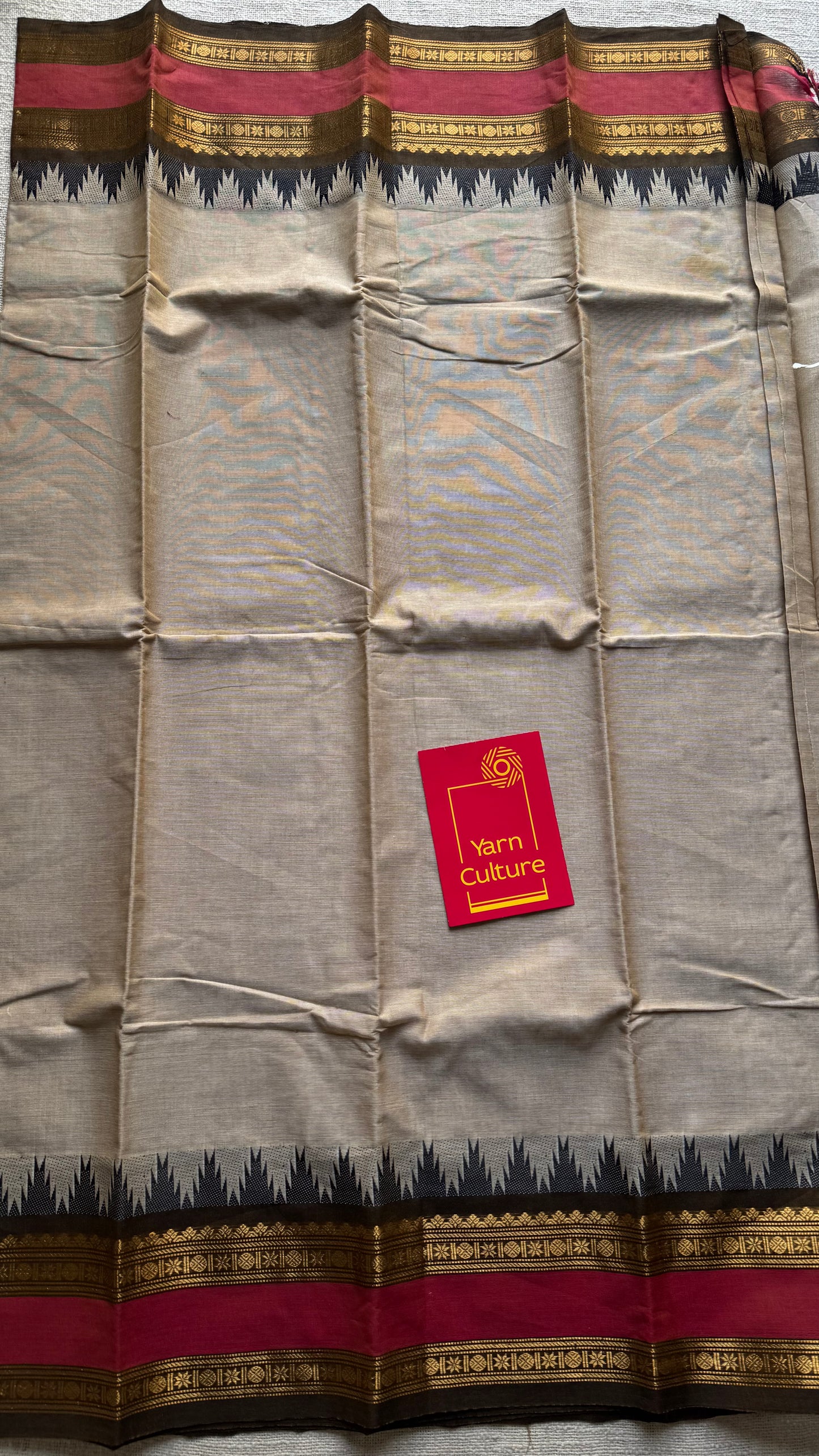 Cream with light red Kanchi cotton saree with rettaipettu double border - YCCOTNCCFE71