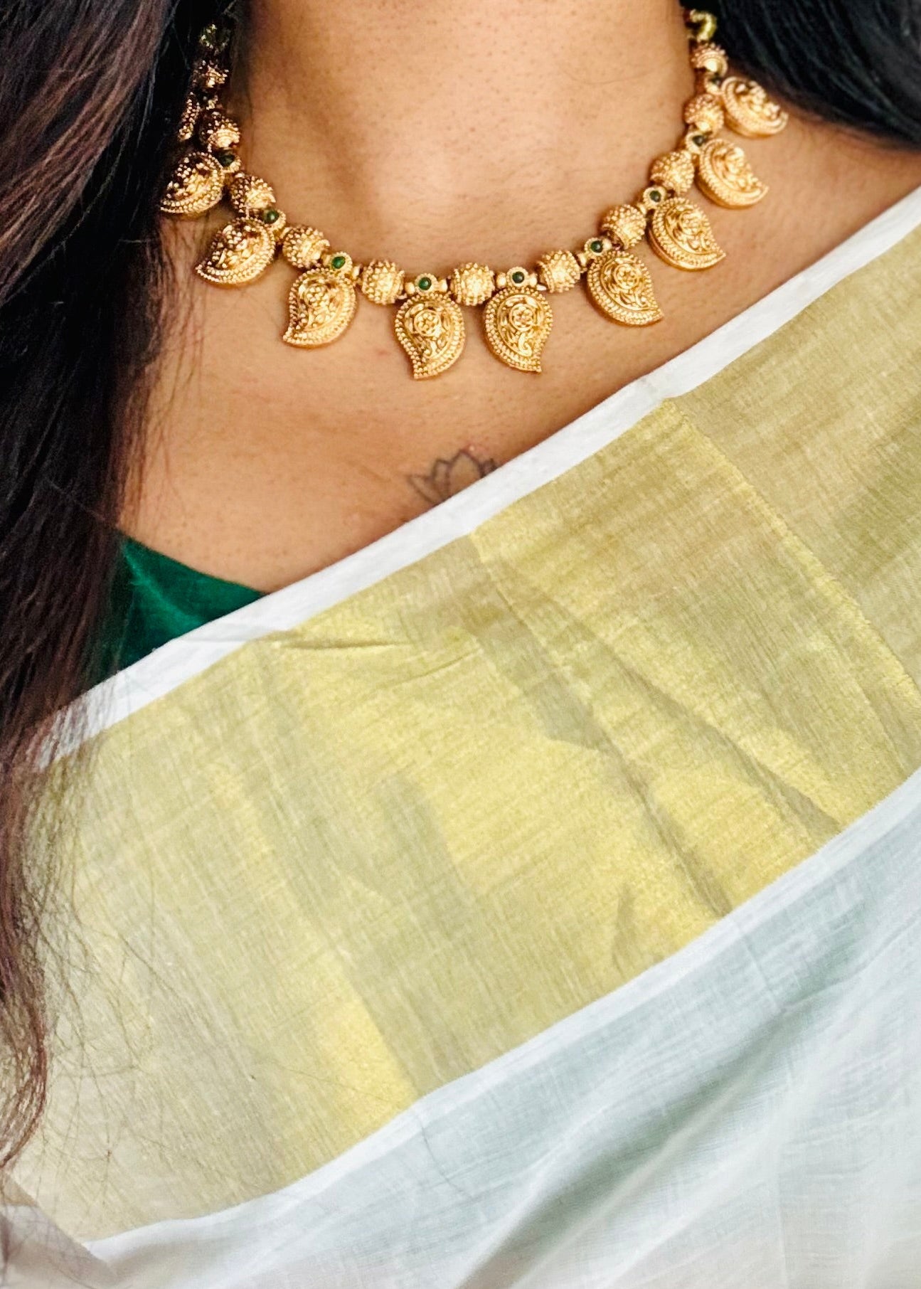 Mango pendant necklace, green beads, with earrings - YCGPNP749