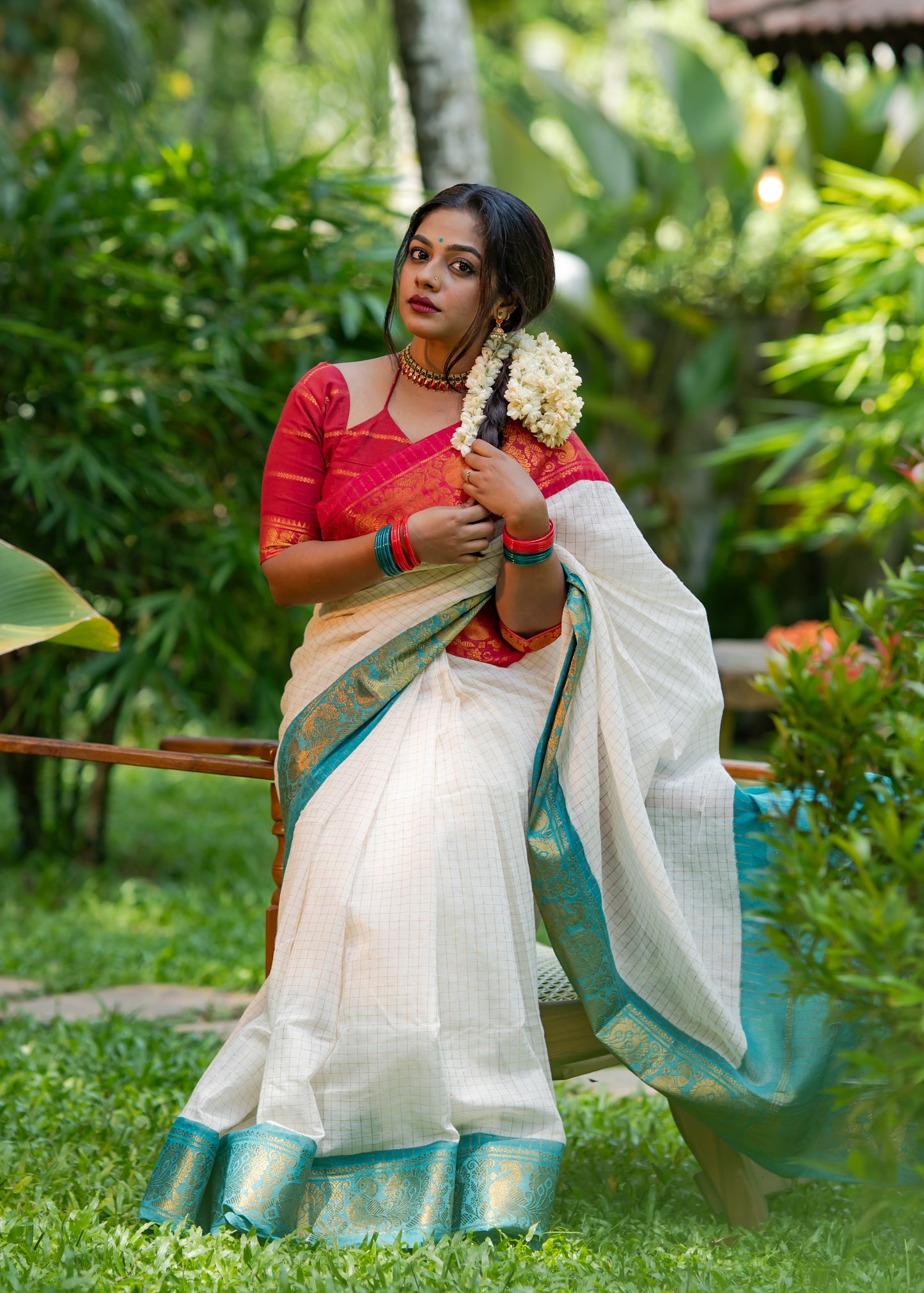Karthika : Shalabham - Sungudi checks, ivory gold base, red and turquoise blue dual tone border, soft cotton - YCIEON163