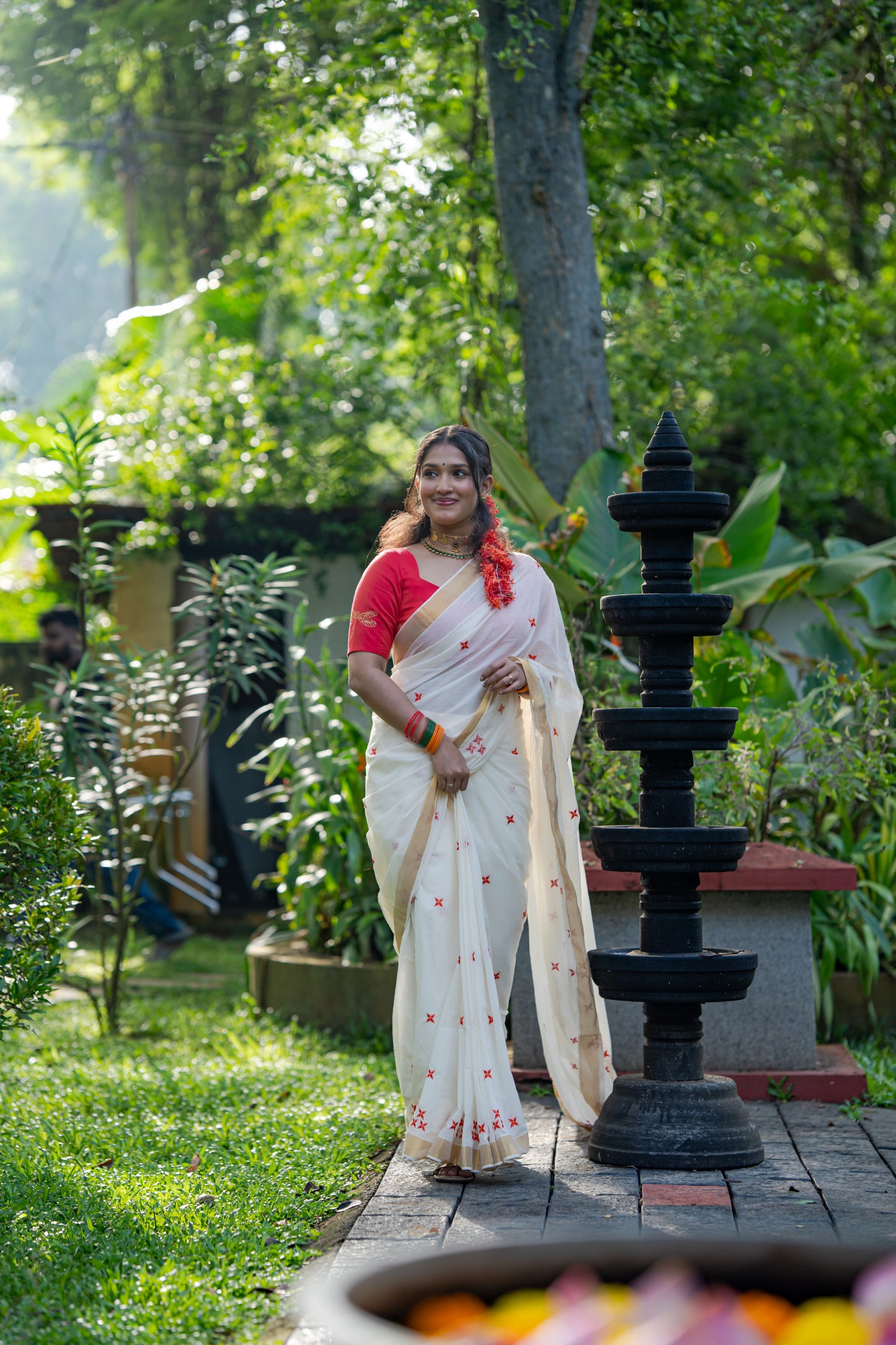 Nandana : Chethi/Thechi - orange red floral embroidery, ivory & gold, soft cotton - YCIEON165