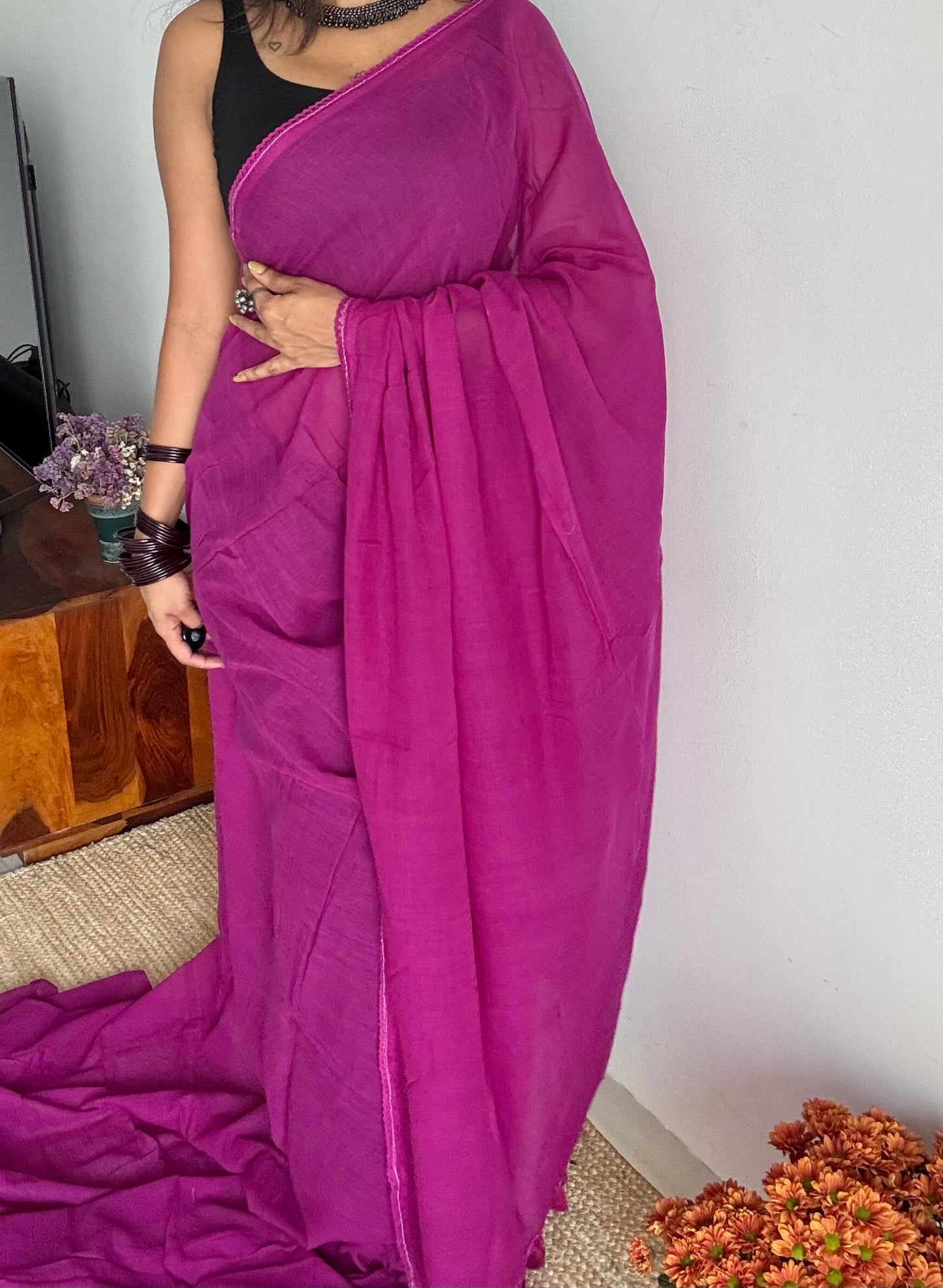 Purple pink plain mul saree with lace border - YCBCMCFE404