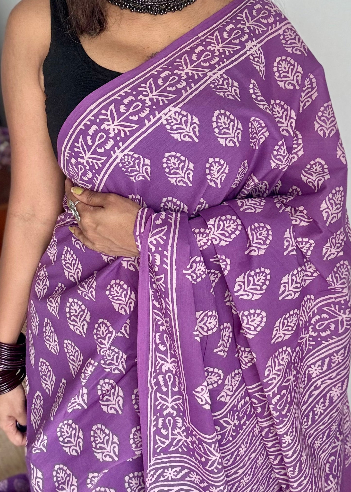 breathable cotton, lightweight drape, bagru saree, jaipur cotton, soft cotton saree, summer essential, everyday saree, office saree, summer sarees
