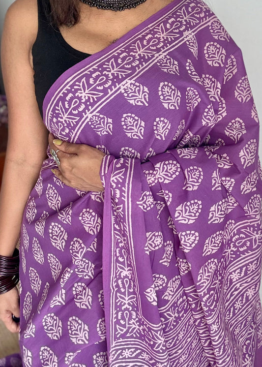 breathable cotton, lightweight drape, bagru saree, jaipur cotton, soft cotton saree, summer essential, everyday saree, office saree, summer sarees