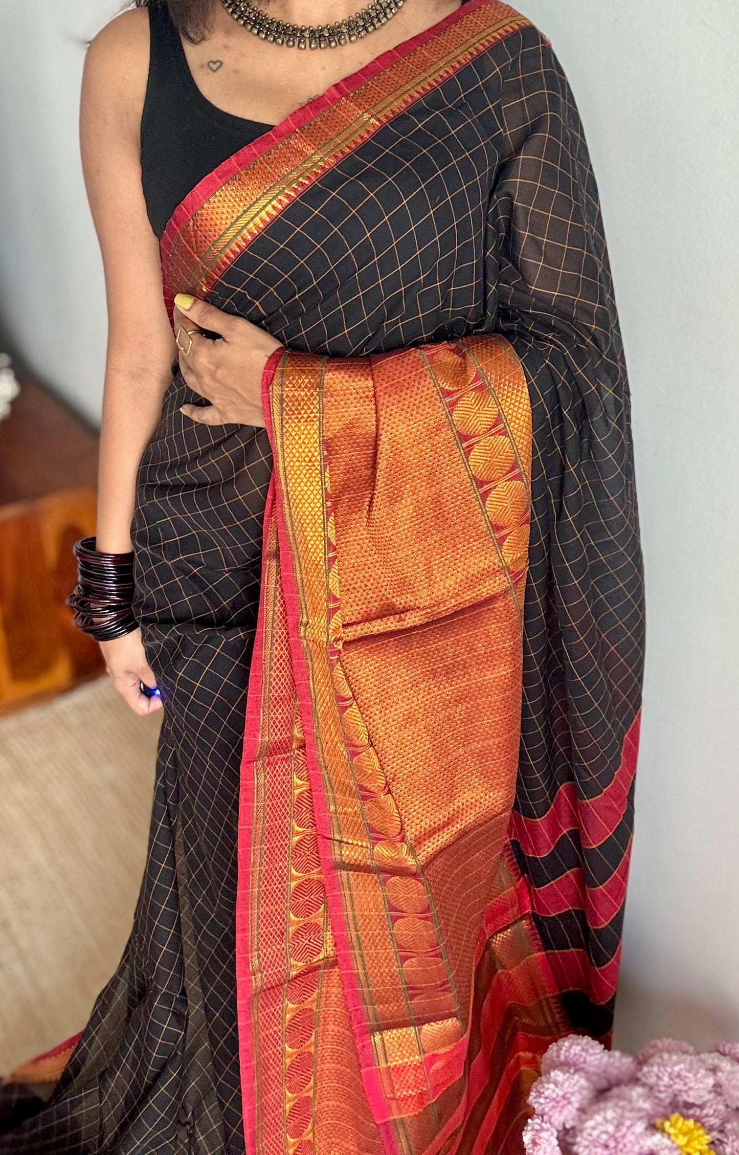 Black checkered premium narayanpet soft cotton with wide zari border - YCWOTDNPNO78