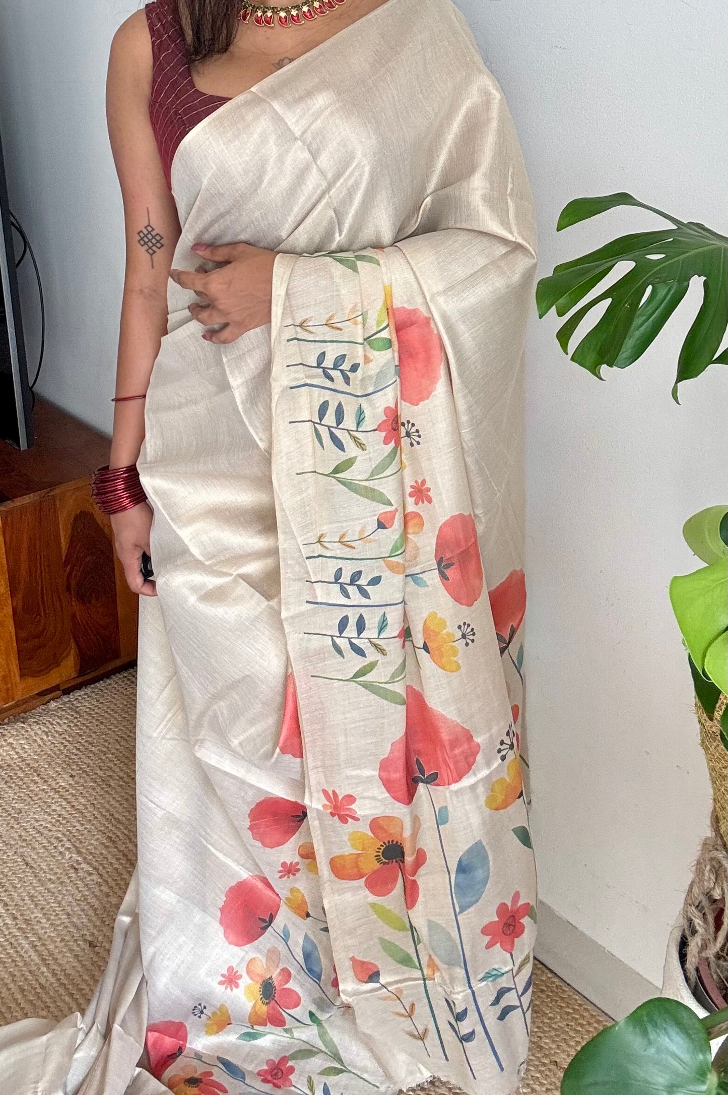 Sandal soft semi tissue saree, multicoloured floral prints - YCIEON82