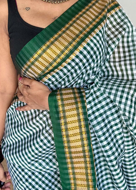 llkal green and white checks with chikki paras border, soft cotton - YCLOKICAP227