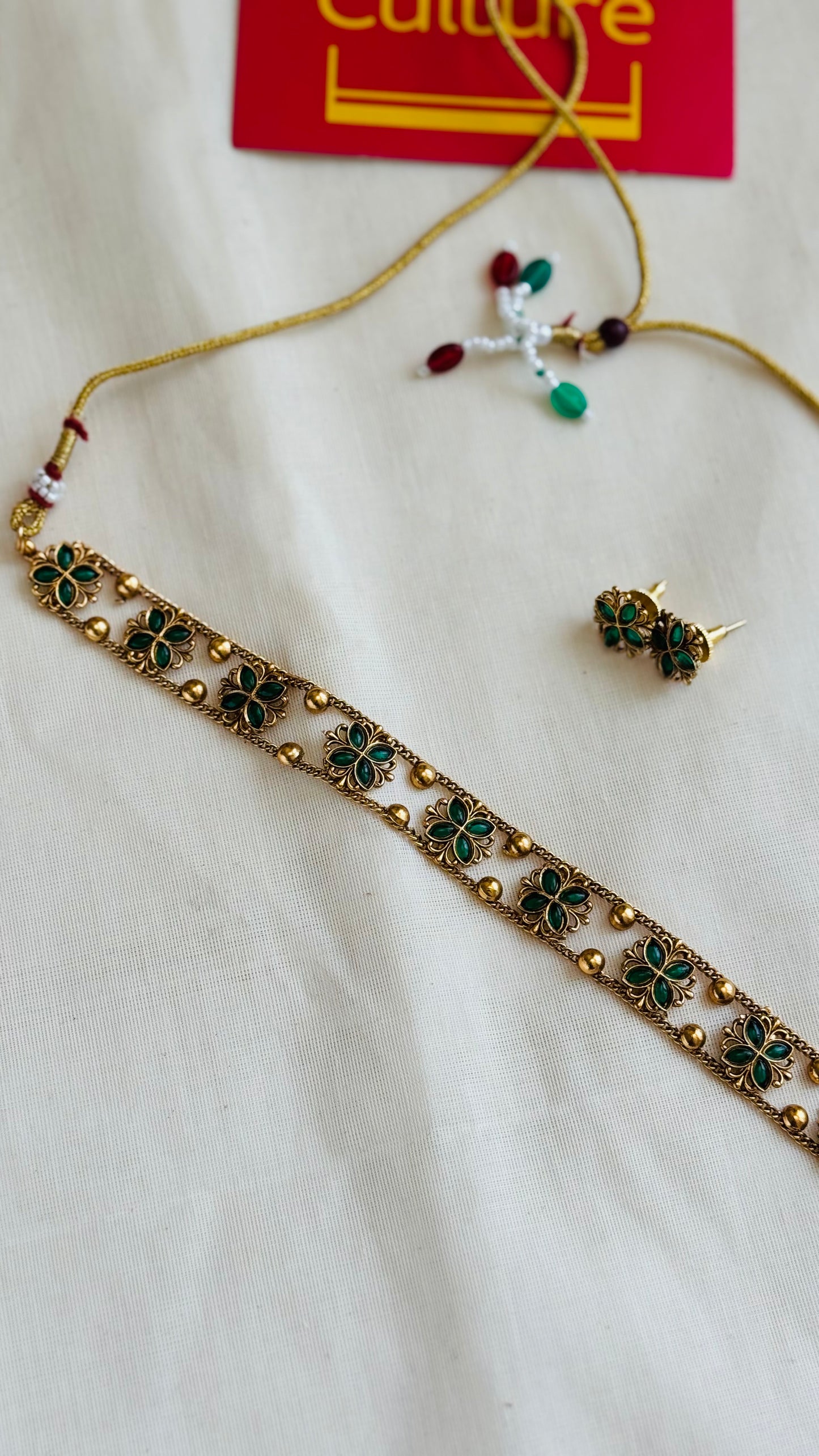 Green floral pendant choker with earrings - YCGPNP767