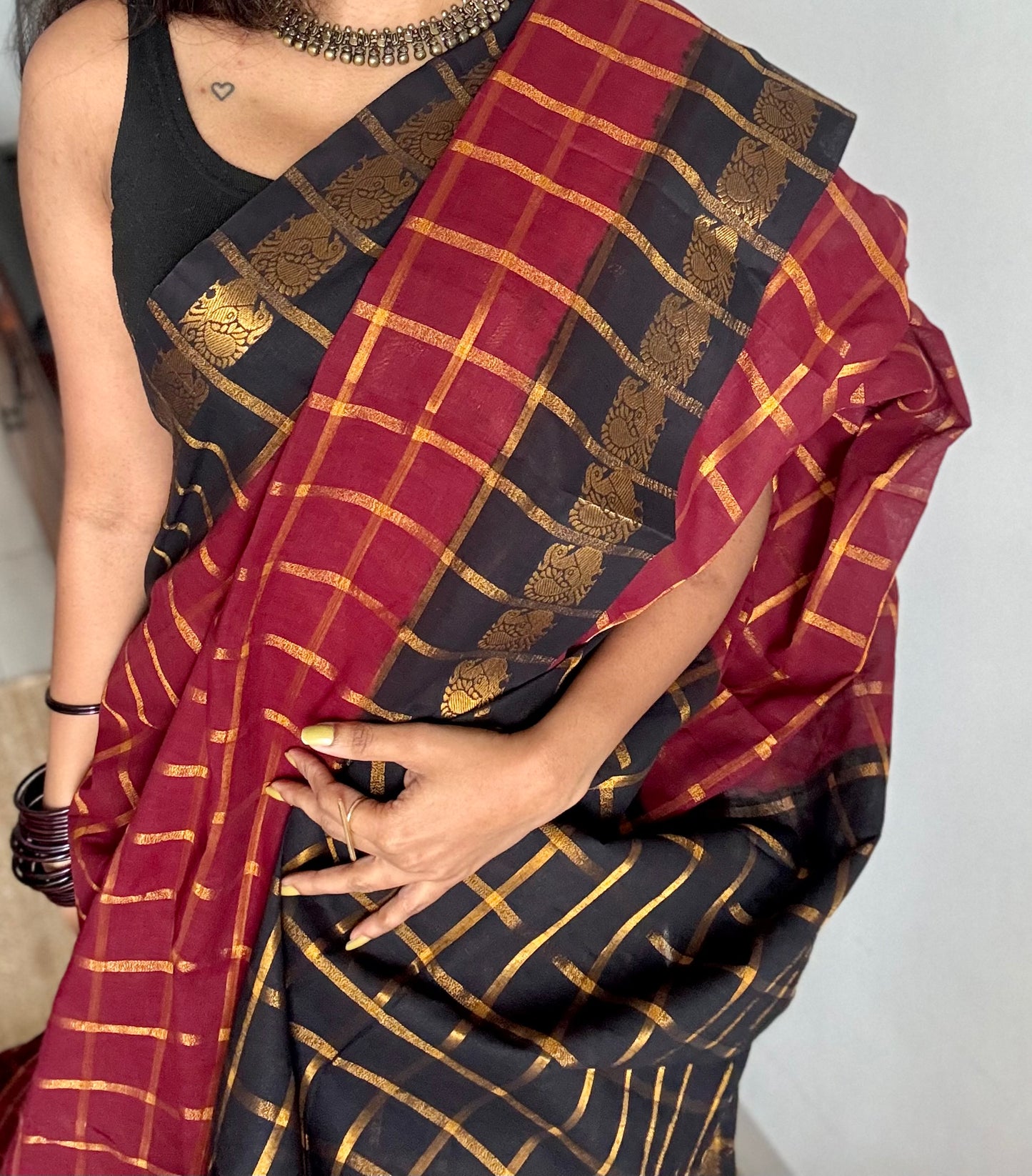 Maroon with black pavithra kattam sungudi, madurai cotton - YCCOTNSUDE77