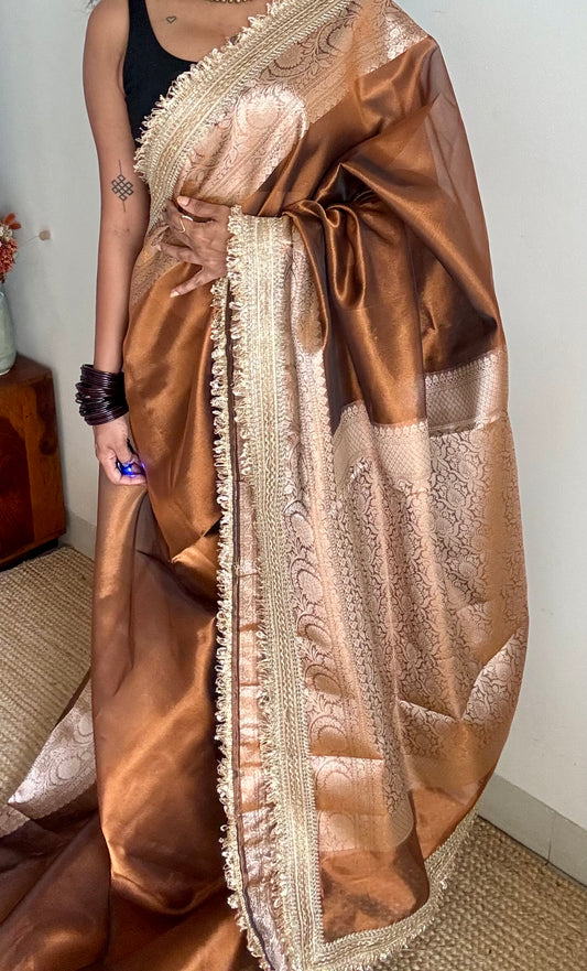 Brown tissue Banarasi saree with embellished gold lace border - YCBLTOC80