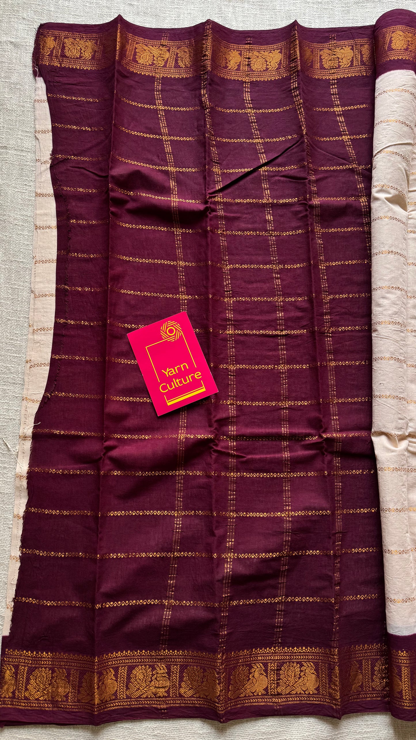 Cream velthaari patterned kattuchayam dyed madurai cotton saree with maroon peacock border - YCCOTNMSFE276