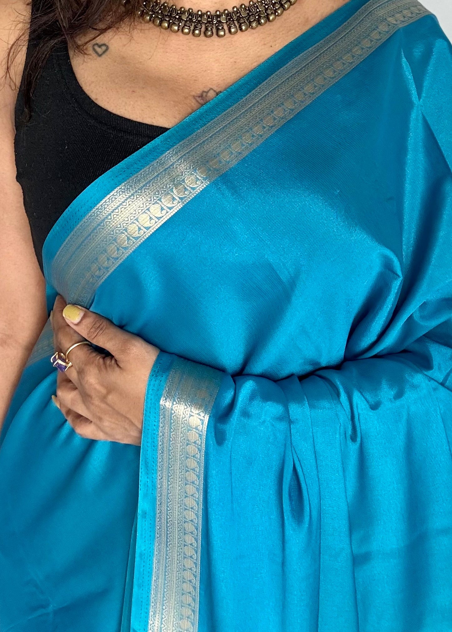 mysore semi crepe silk saree, mango motif zari border saree, mysore silk saree, lightweight silk saree, festive silk saree, traditional silk saree