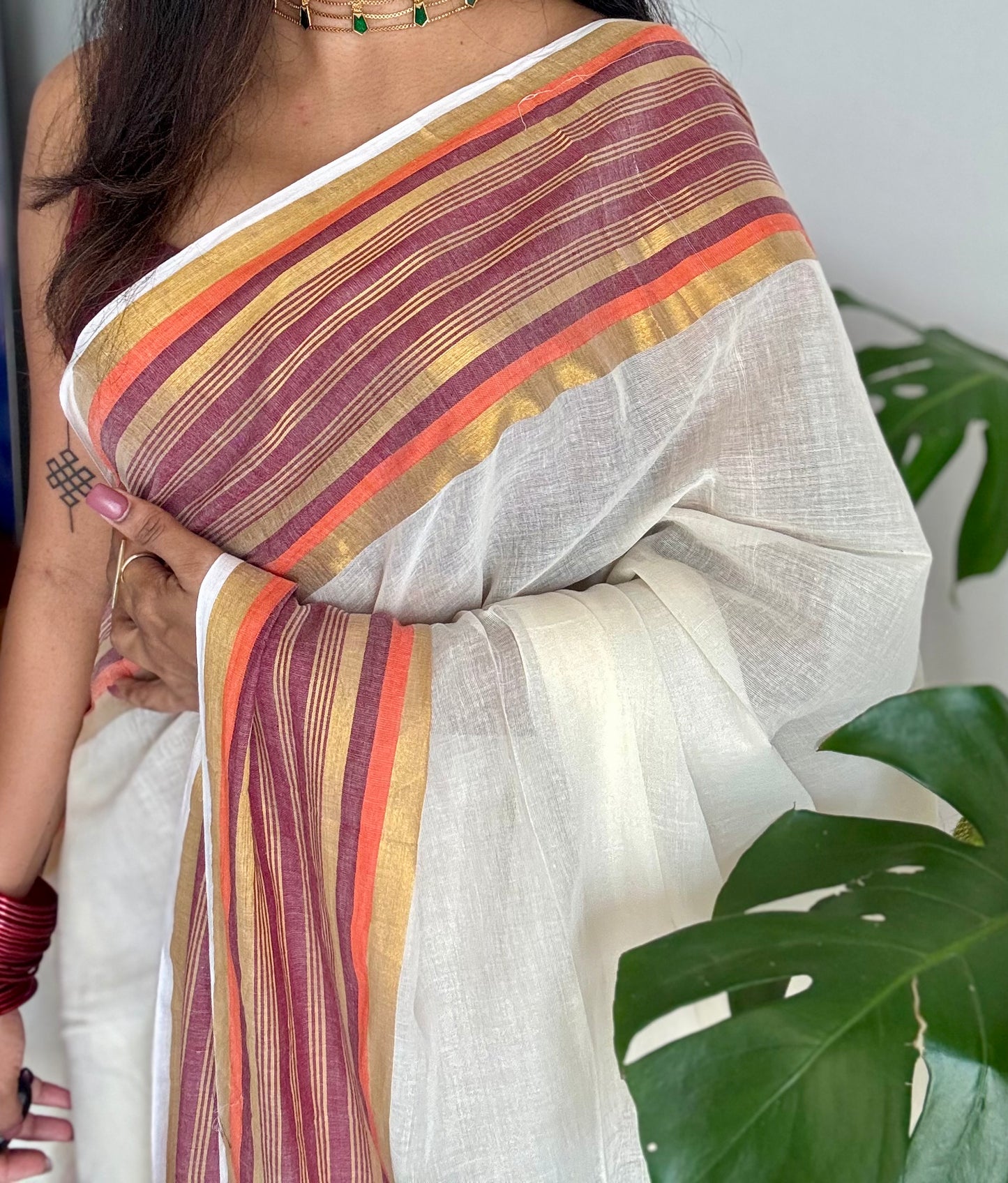 Ivory mul saree, deep maroon, orange, gold zari border - YCIEON02