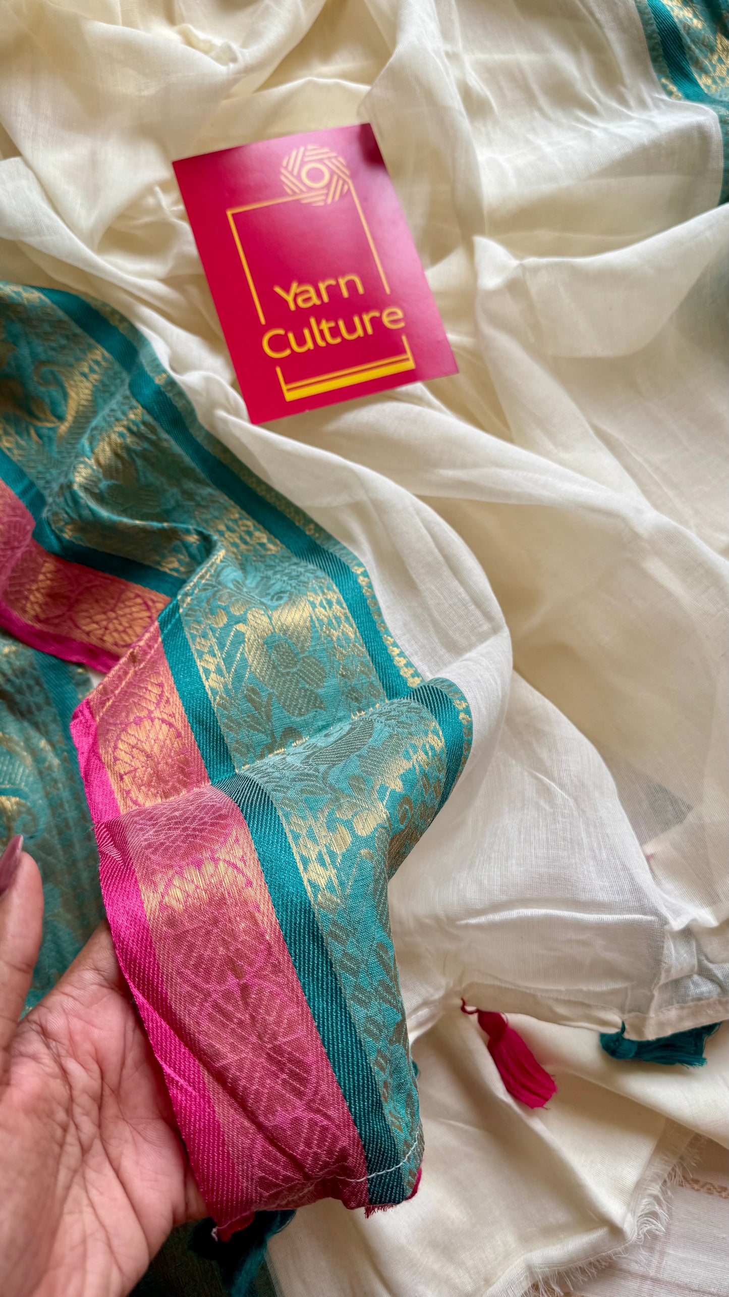 Ivory mul saree, bluish green and hot pink kanchi border - YCIEON11