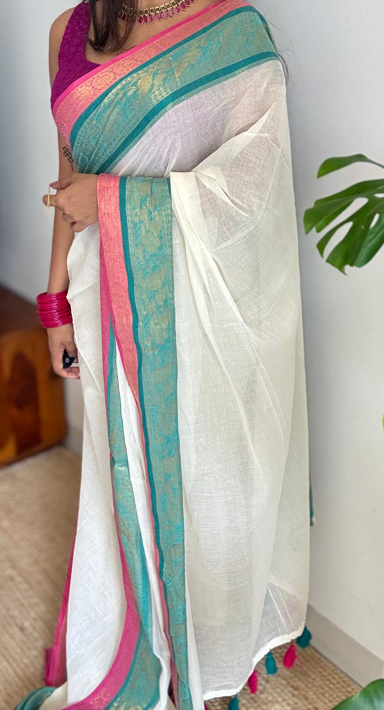 Ivory mul saree, bluish green and hot pink kanchi border - YCIEON11