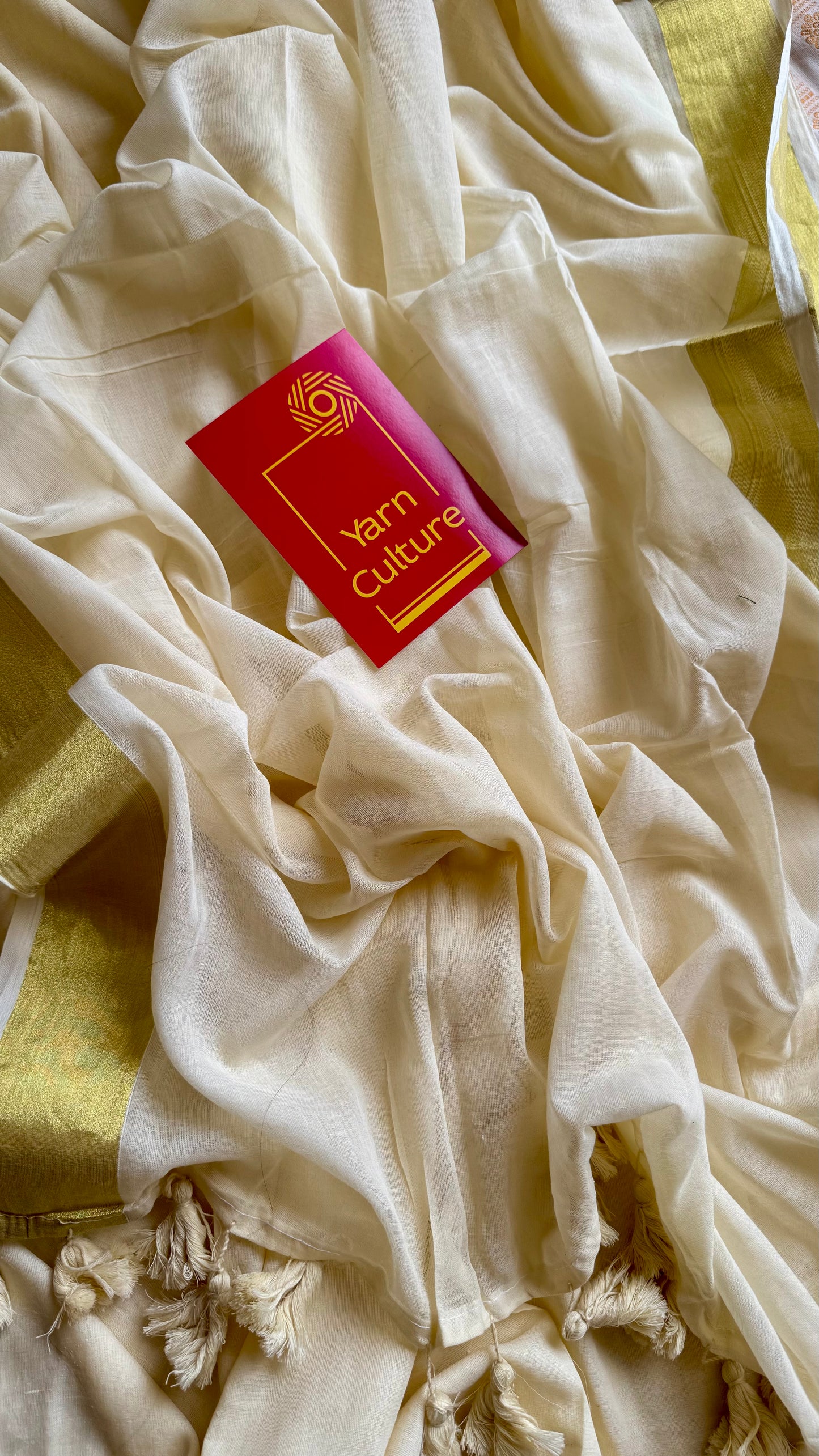 Ivory mul saree, gold border - YCIEON32