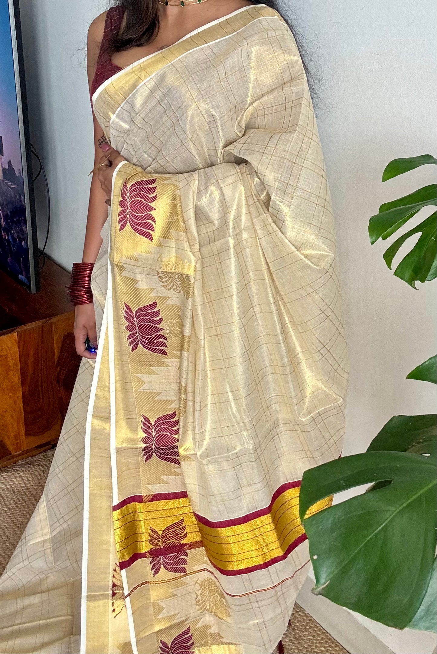 Ivory and gold kerala kasavu saree, maroon lotus motif border - YCIEON48