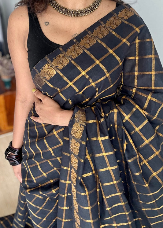 Black pavithra kattam sungudi, madurai cotton - YCCOTNSEMS03