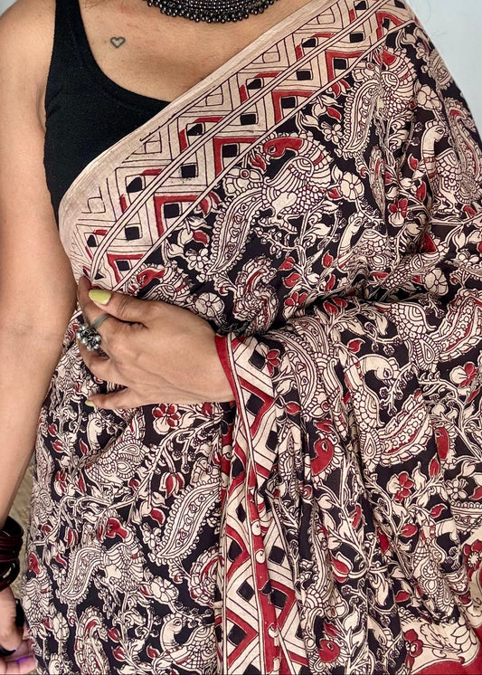 Black with red kalamkari saree, floral vines, soft cotton - YCWOTDMA352
