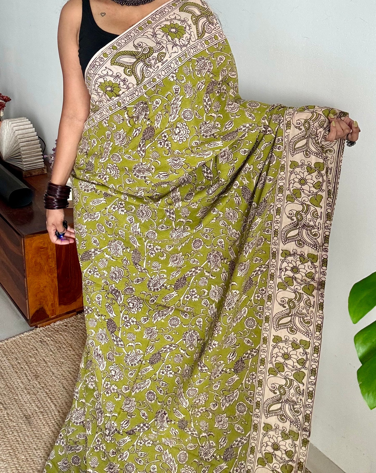Light green kalamkari saree, floral vines, soft cotton - YCWOTDMA345