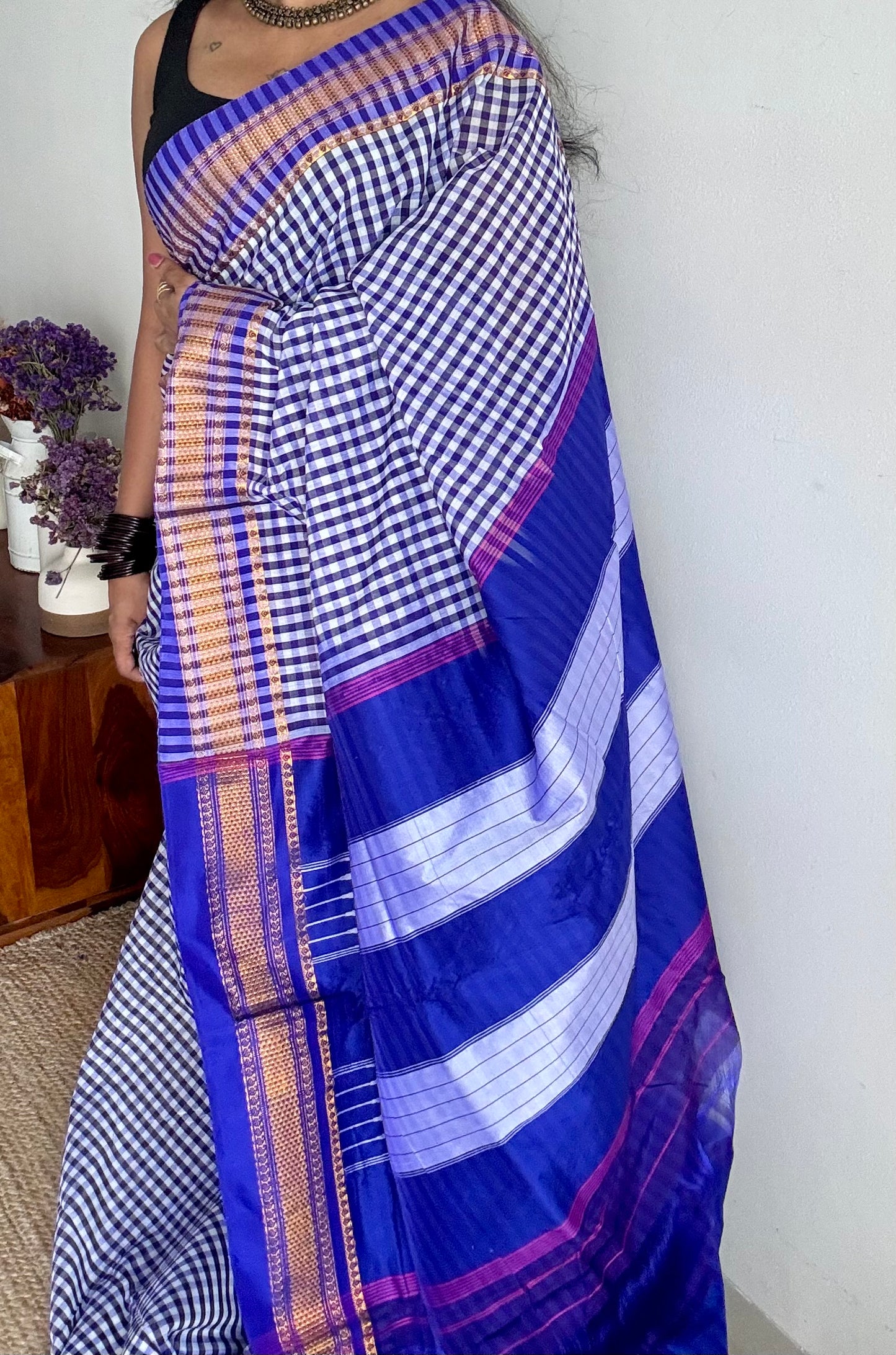 llkal blue and white checks with chikki paras border, soft cotton - YCLOKICAP228