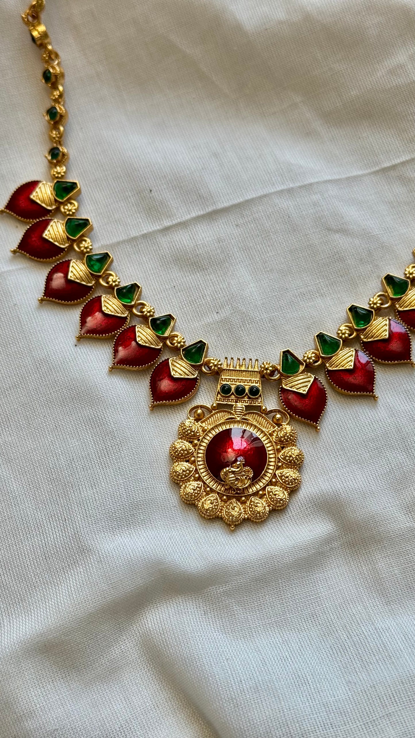 Red palakka pendant neckpiece, with earrings - YCGPNP632