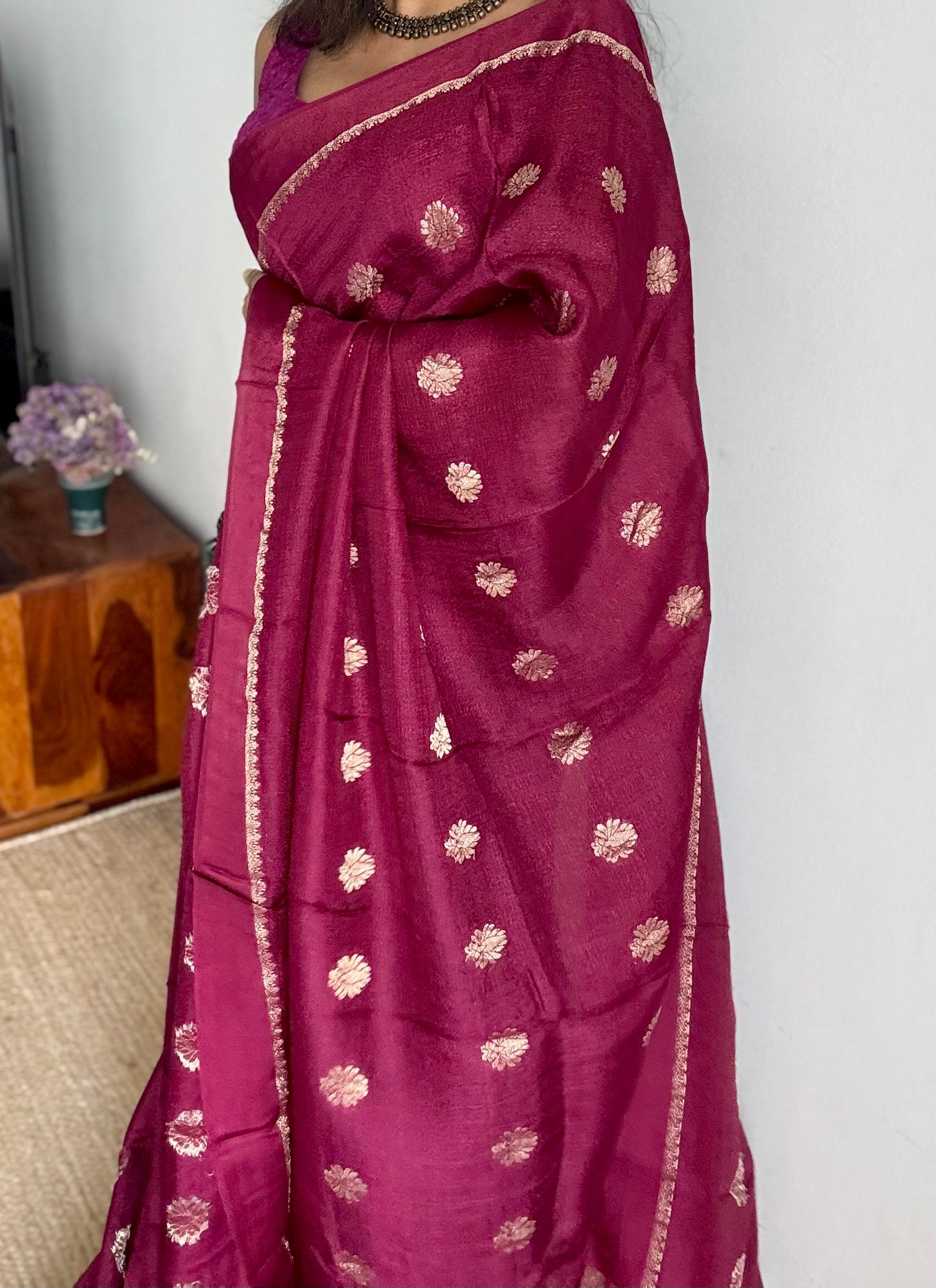 Dark wine in viscose soft silk with satin border, jacquard zari motifs - YCDOSFE198