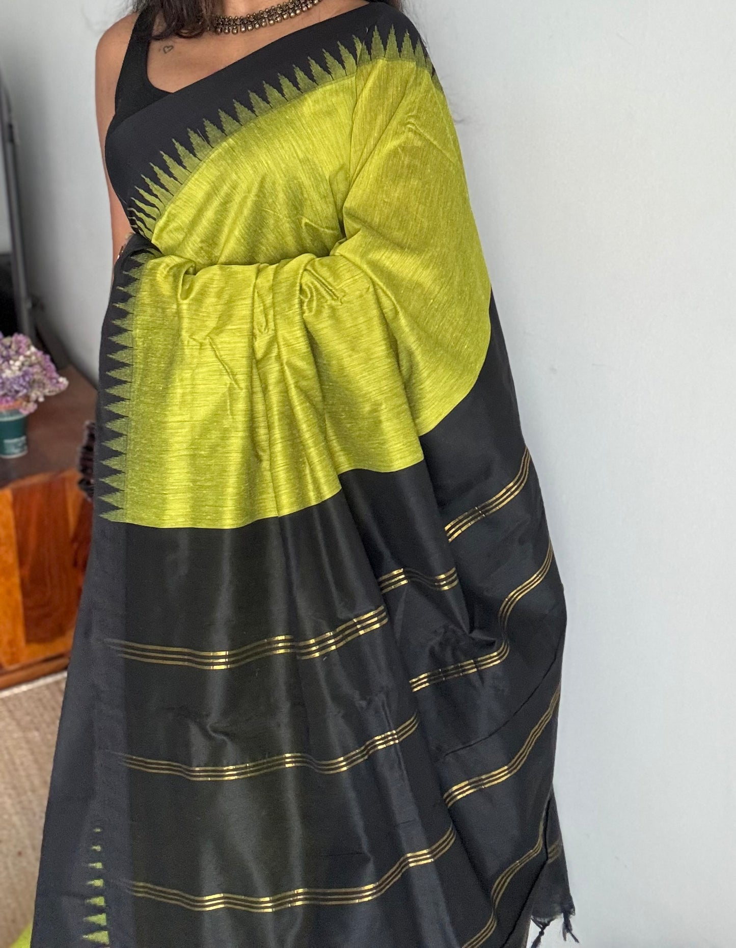Lime green with black contrast, temple border saree, cotton silk - YCCOTNTBFE60