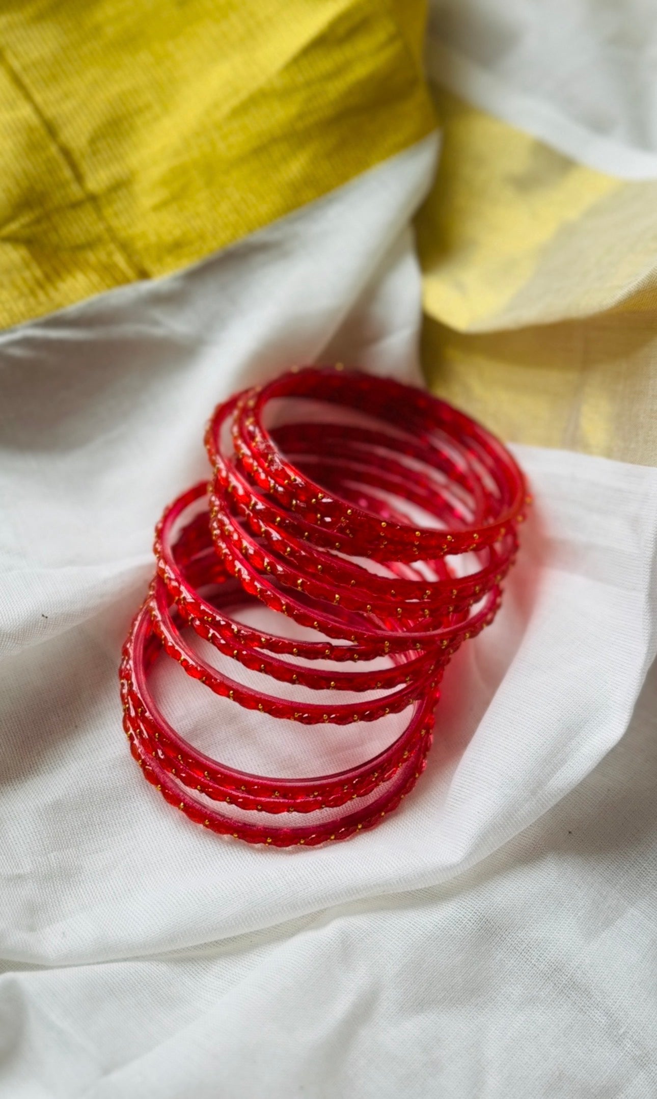 Red raindrop glass bangles, set of 12 - YCBANGL845