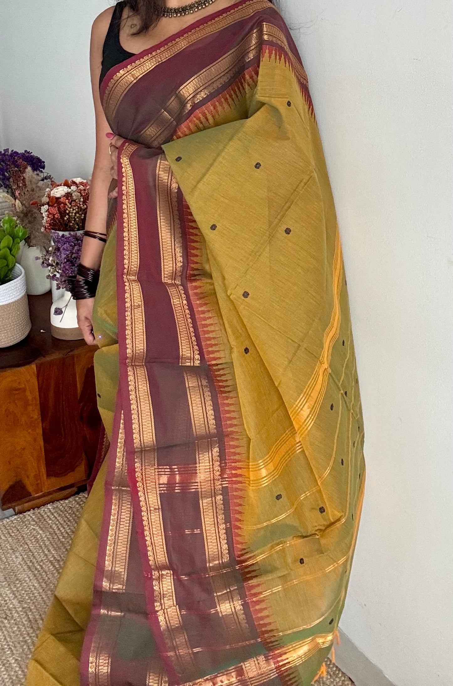 Kanchi cotton saree, light green with brown border - YCCOTNAP85