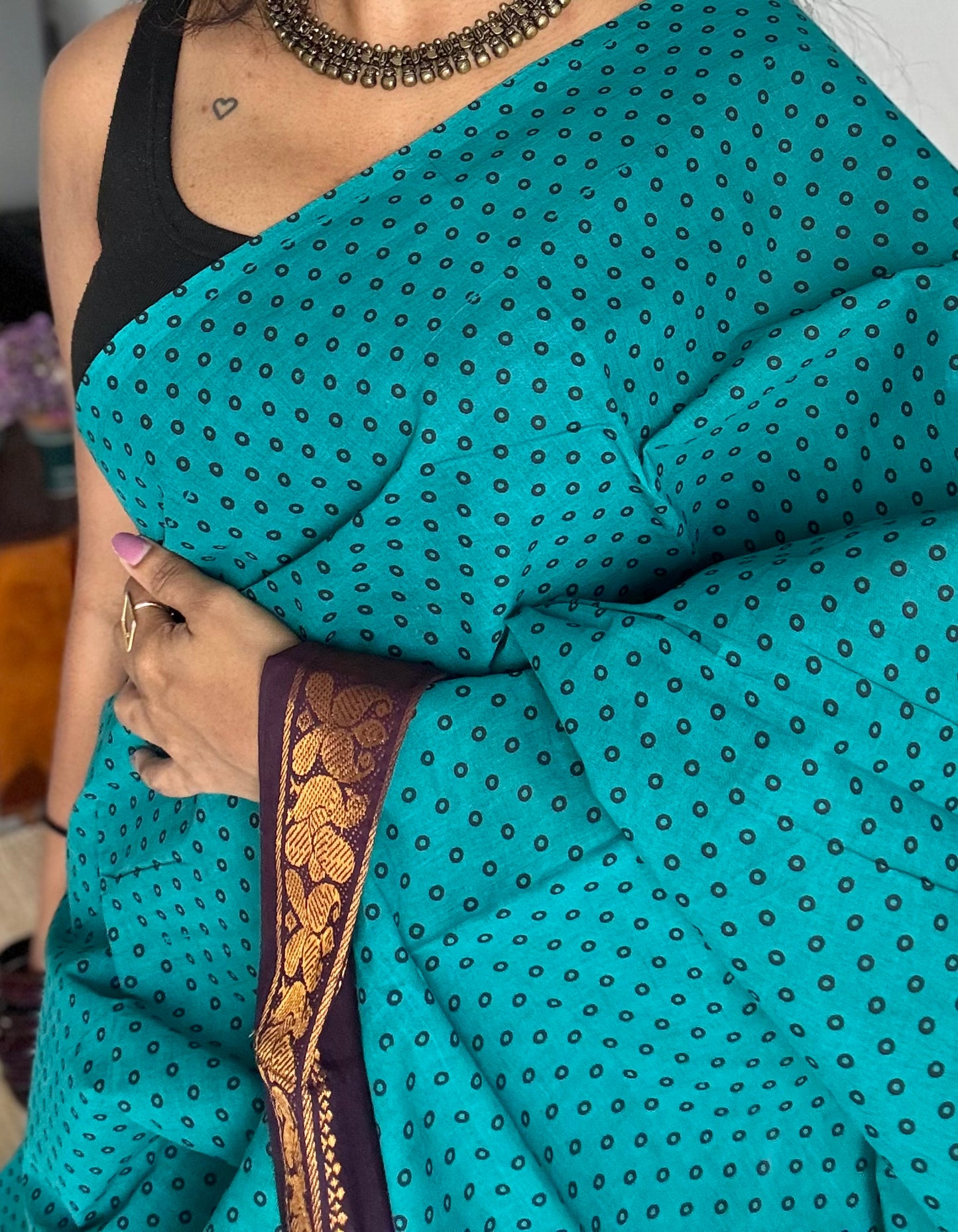 Dark cyan with purple brown, kattuchayam dyed madurai sungudi cotton saree - YCCOTNMSFE07