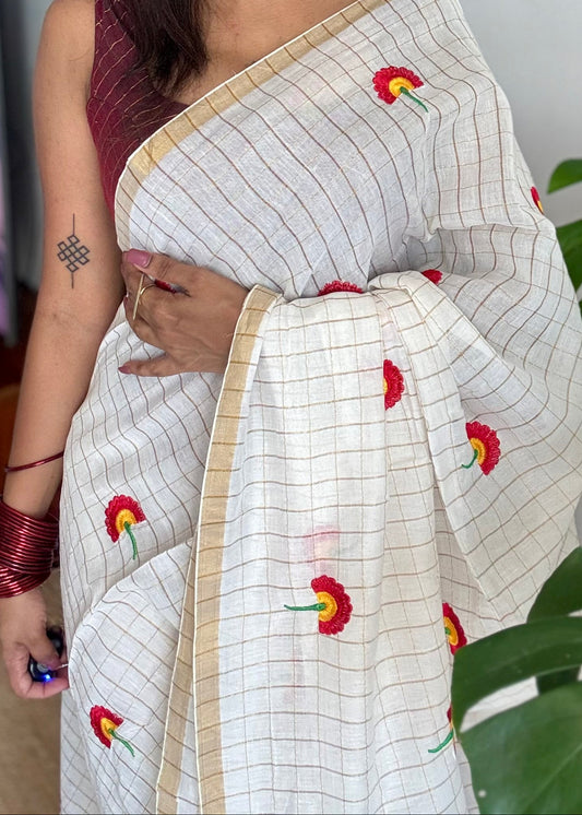 Ivory mul saree, checkered with floral embroidery - YCIEON28