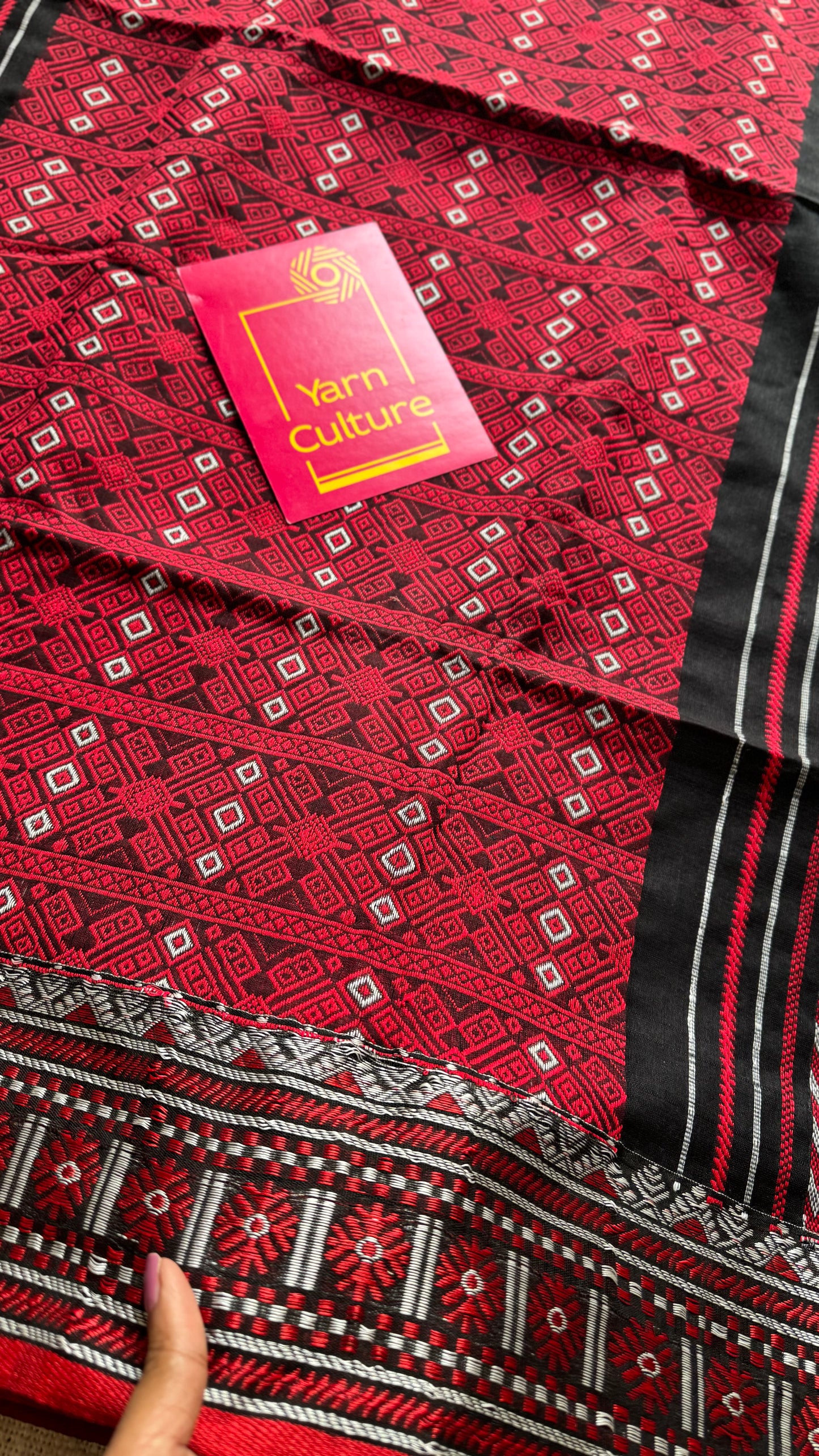 Banshori (বাঁশৰী) - Flute, evoking harmony and melody in the balance of colors, soft cotton - YCHOTEAJA207