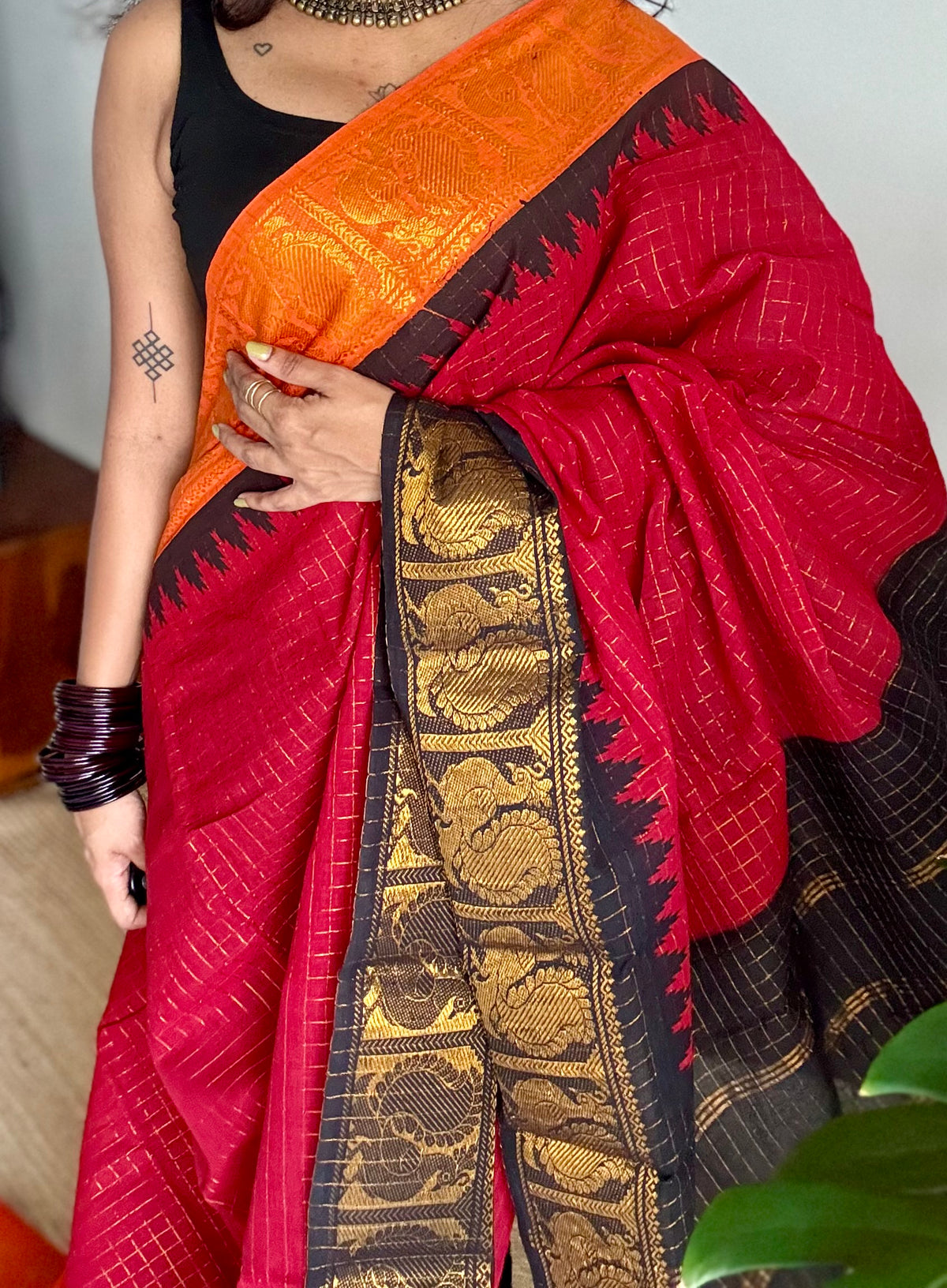 Sungudi cotton checks, red base, orange and black dual tone border, soft cotton - YCCOTNMSSE11