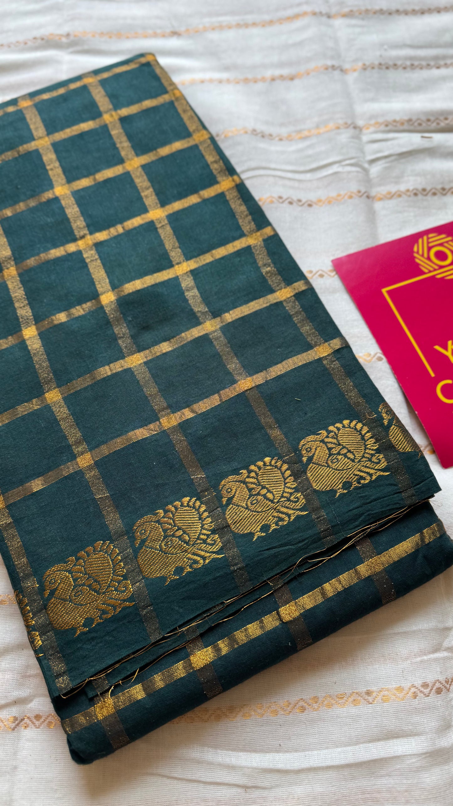 Bottle green pavithra kattam kattuchayam dyed madurai cotton saree - YCCOTNMSAP121
