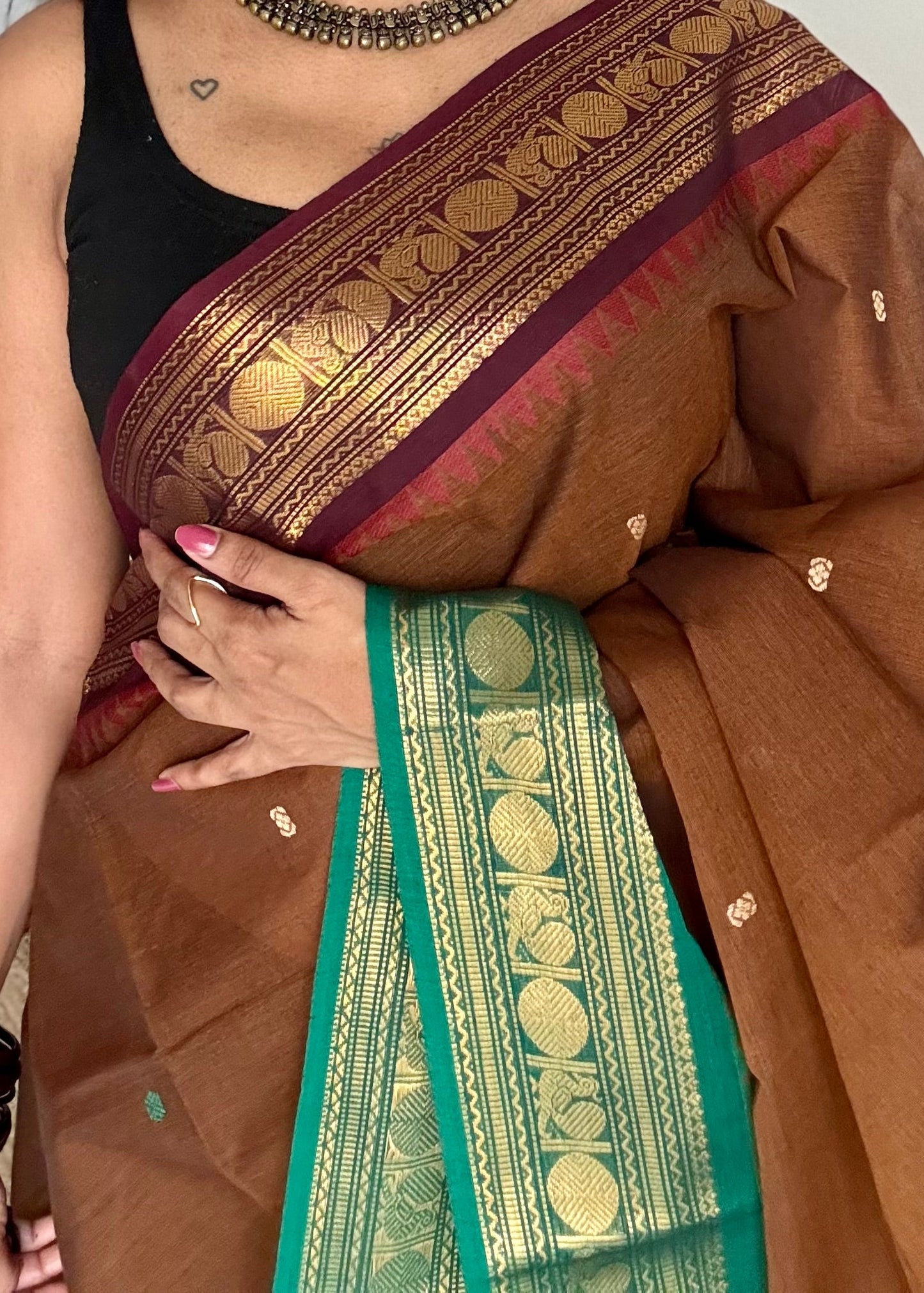 Kanchi cotton saree, brown with dark brown and green dual border - YCCOTNAP94