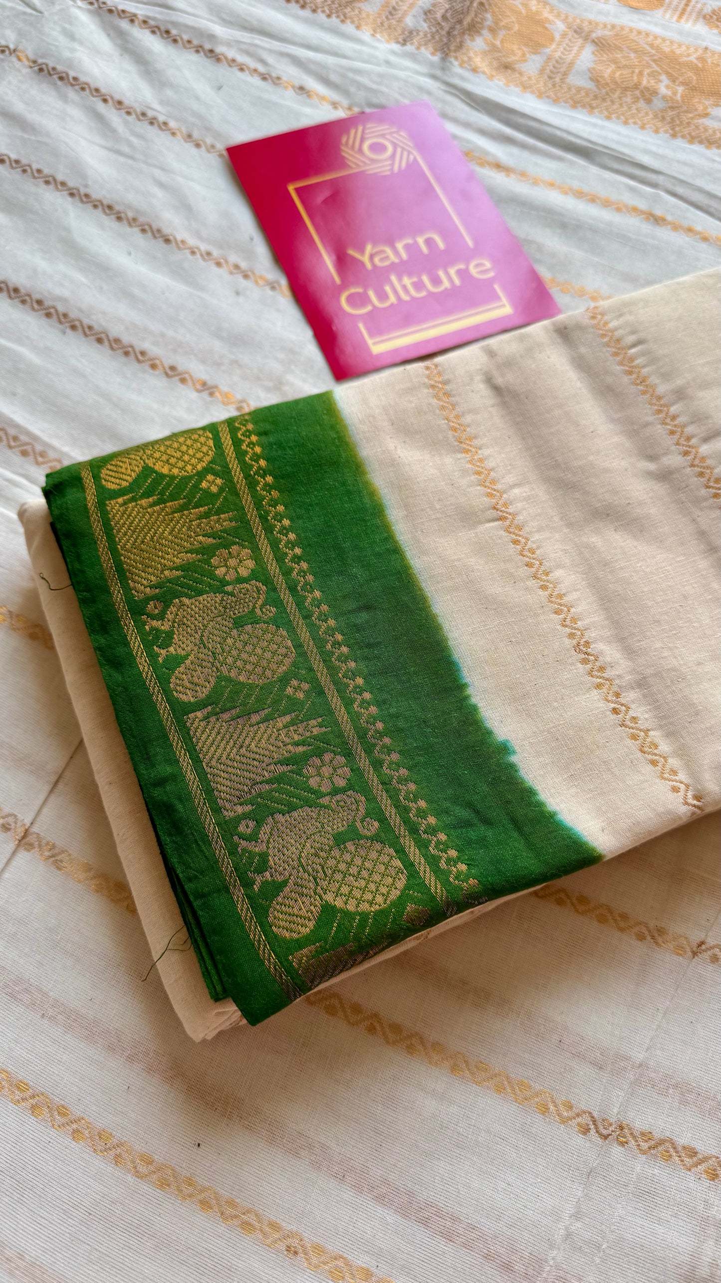 Ivory with green contrast velthaari sungudi, kattuchayam dyed madurai cotton - YCIEON104